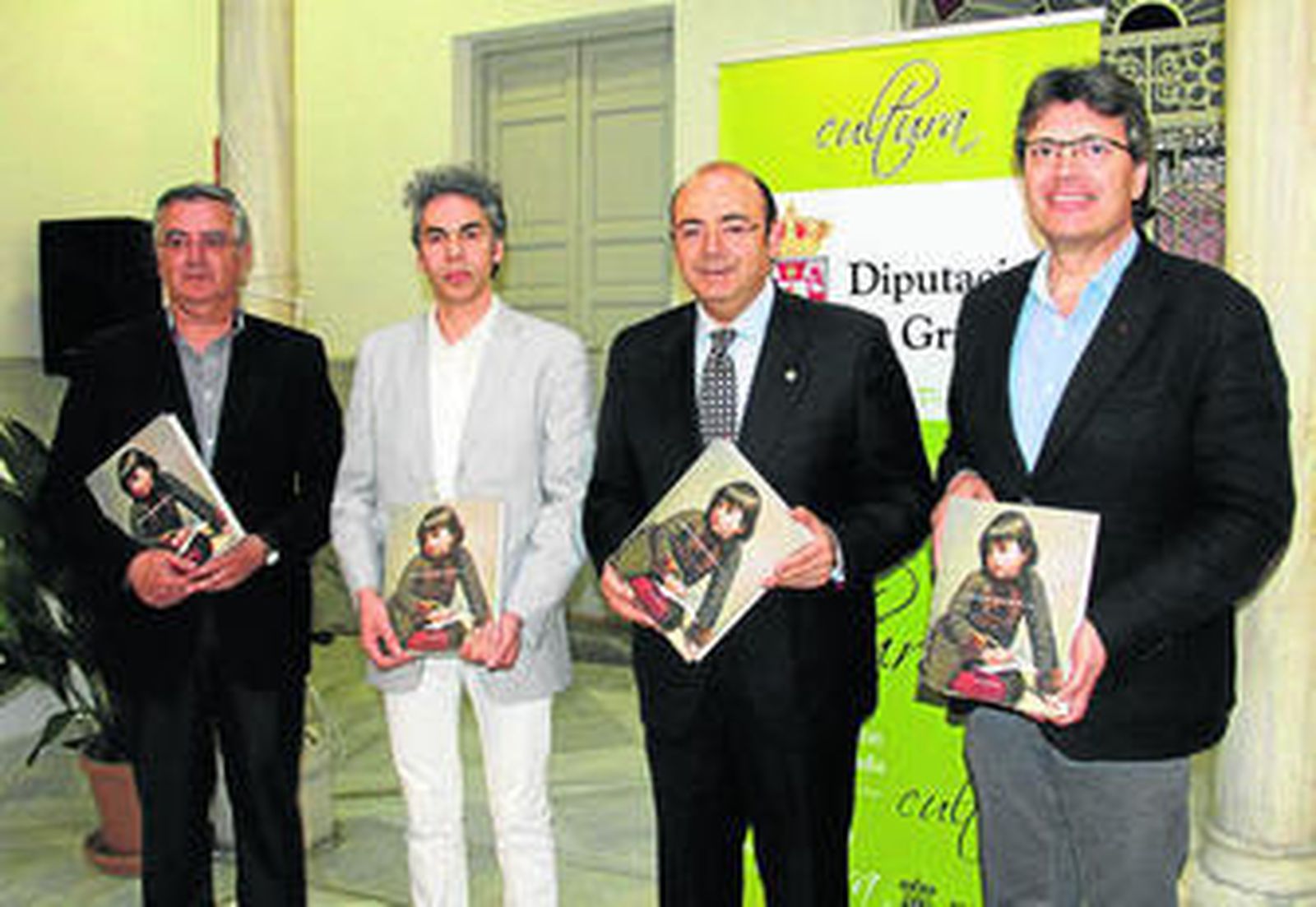 Presentación de la obra en el Palacio de los Condes de Gabia.