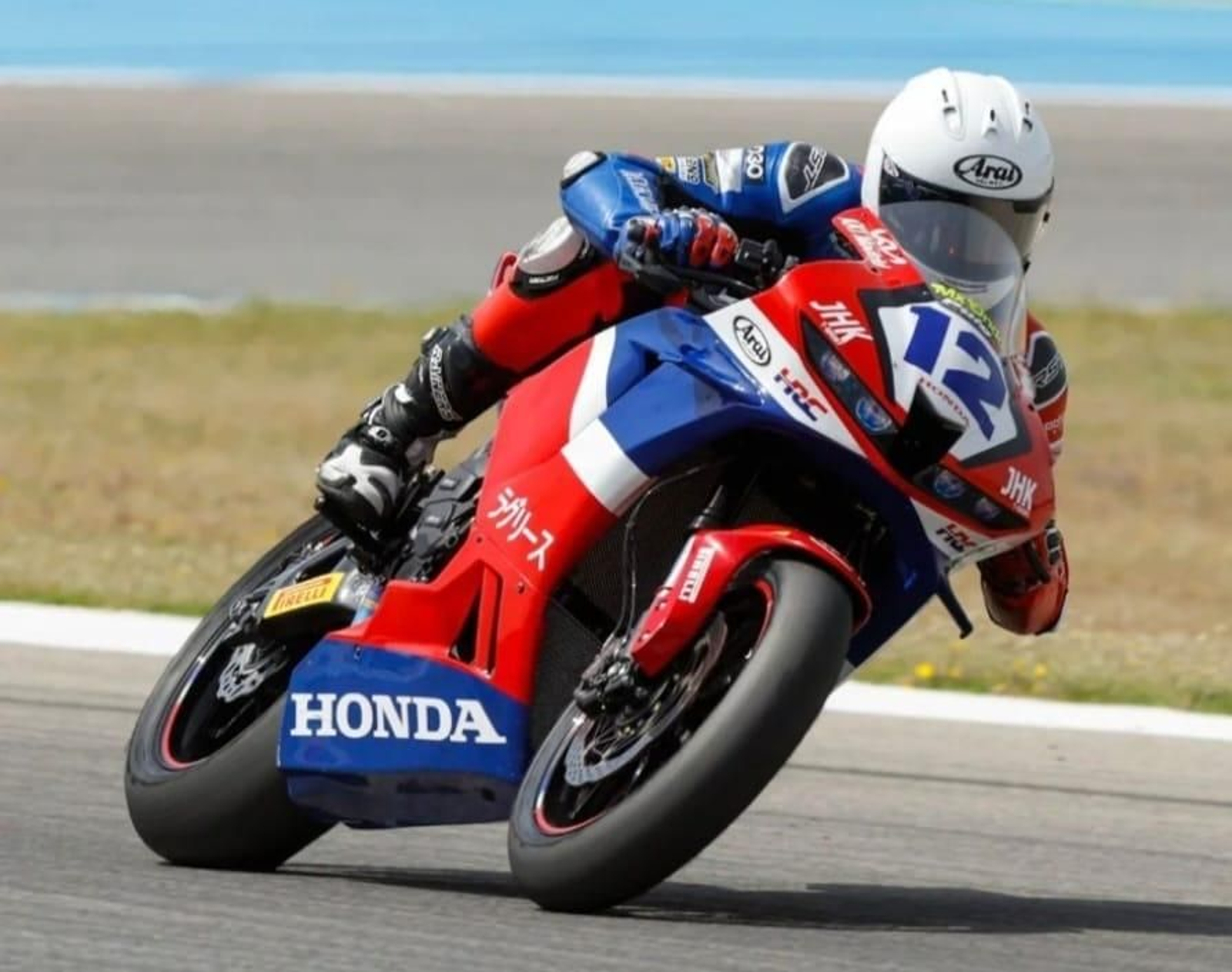 Borja Gómez, a lomos de la Honda del equipo Laglisse. Borja Gómez, a lomos de la Honda del equipo Laglisse.
