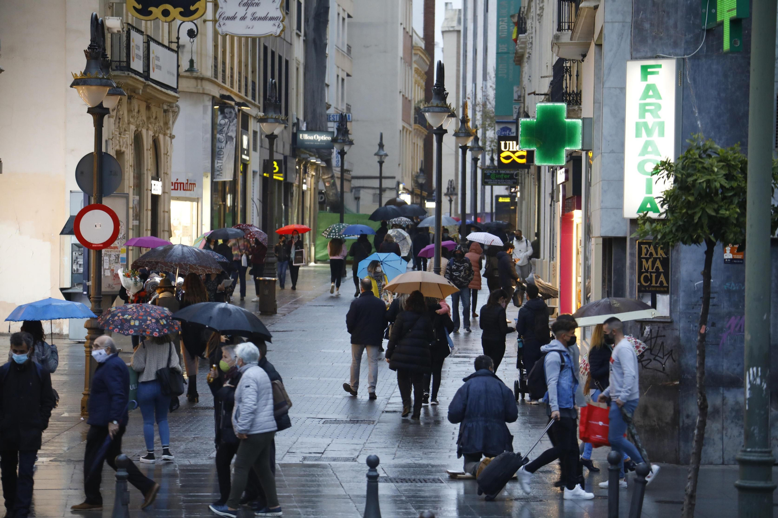 Fotografías: Tarde de bares y compras dos meses después en Córdoba
