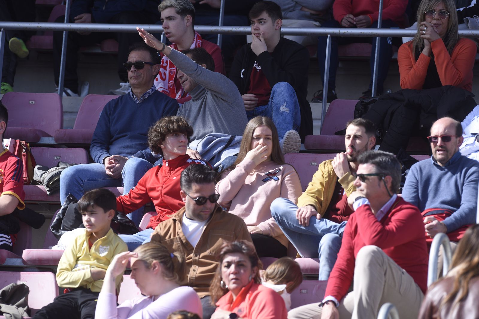 Búscate en el Sevilla Atlético-Betis Deportivo