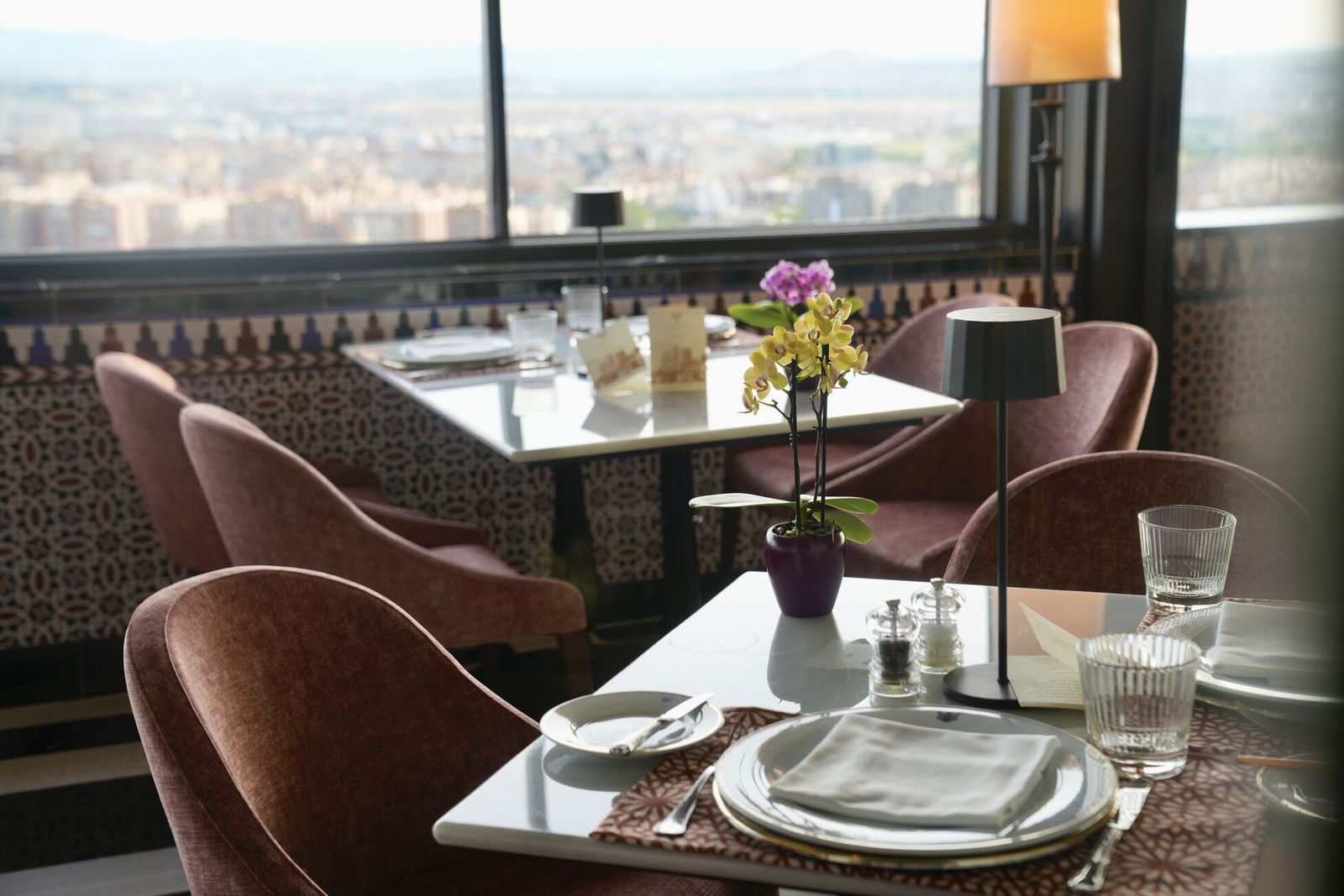 Fotos: El Hotel Alhambra Palace de Granada celebra la renovación de su logotipo