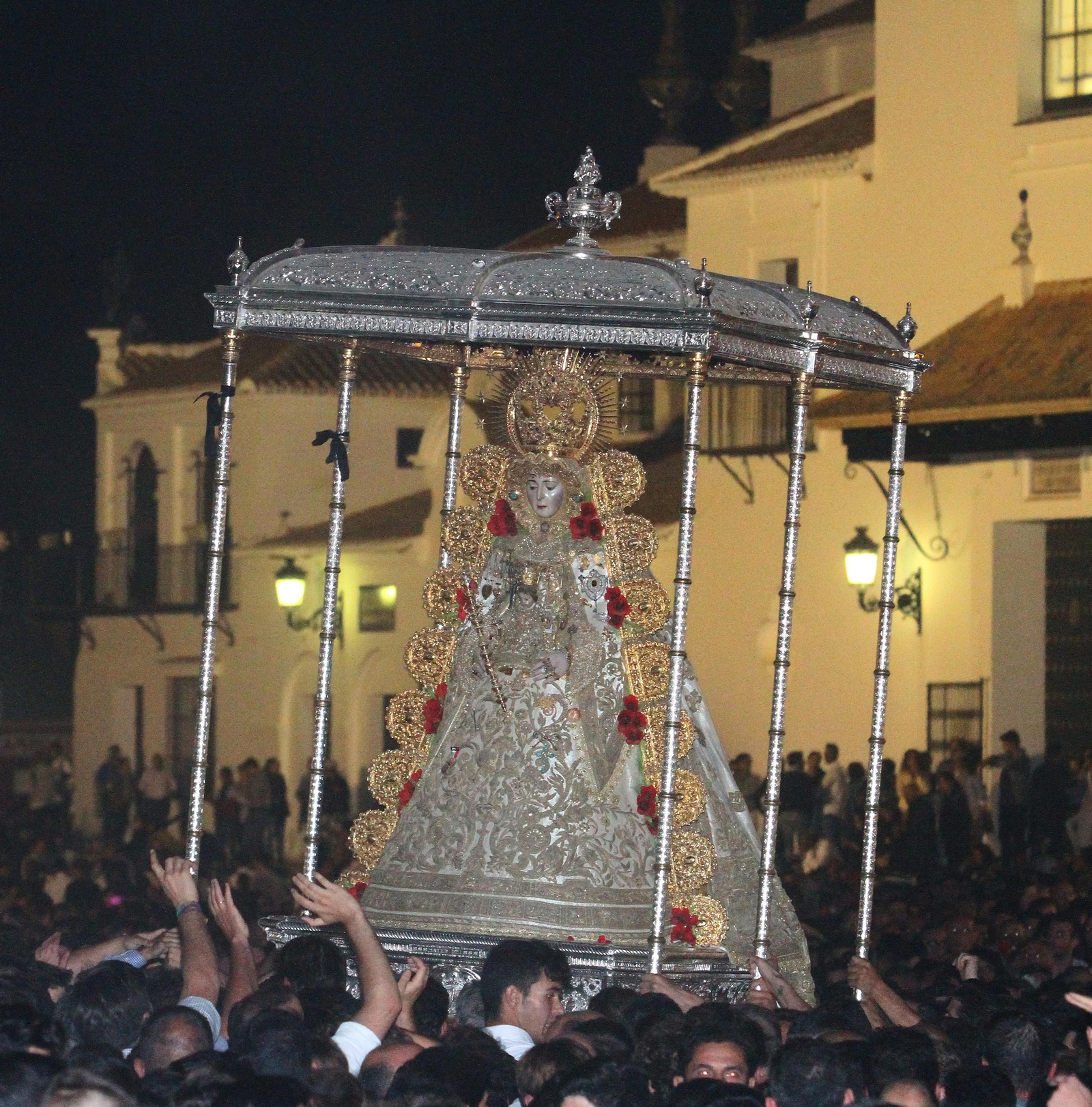 Salto a la reja de los almonteños.