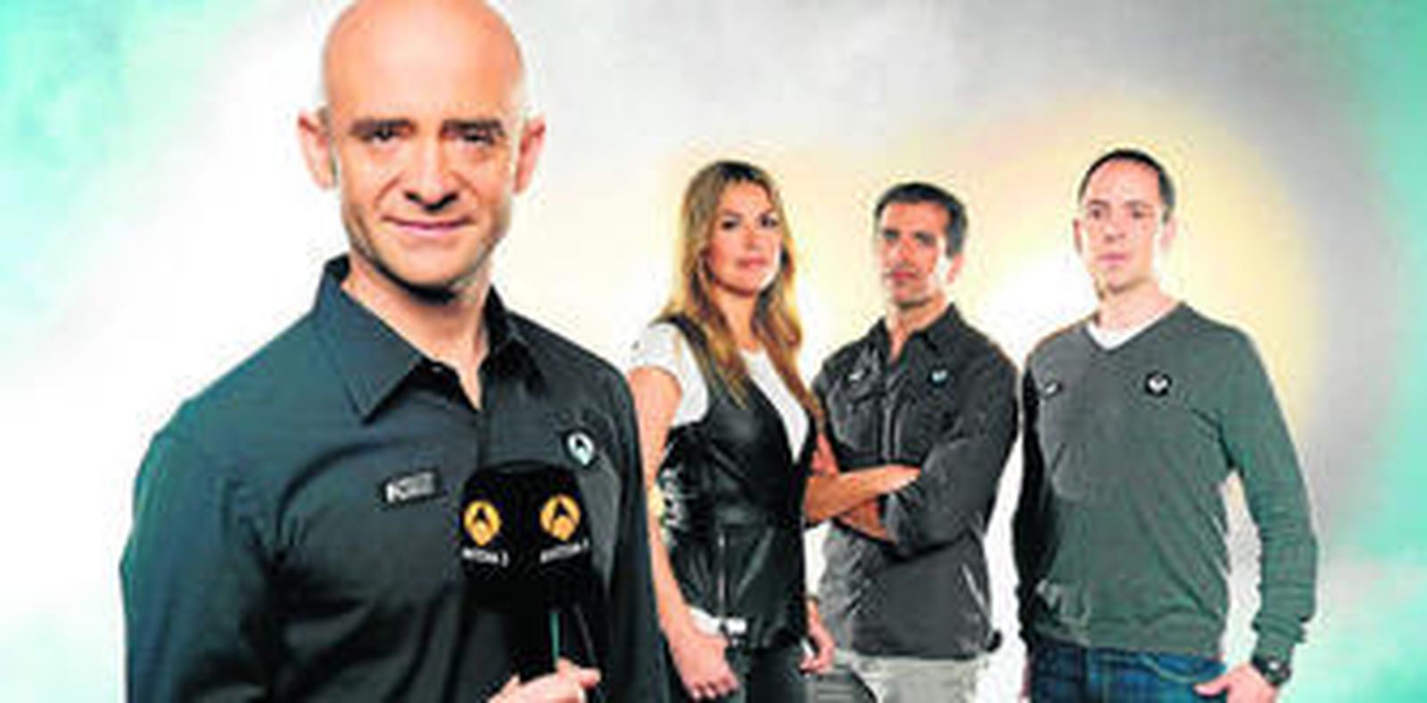 Antonio Lobato con Nira Juanco, Marc Gené y Jacobo Vega ya en su nueva casa, Antena 3.