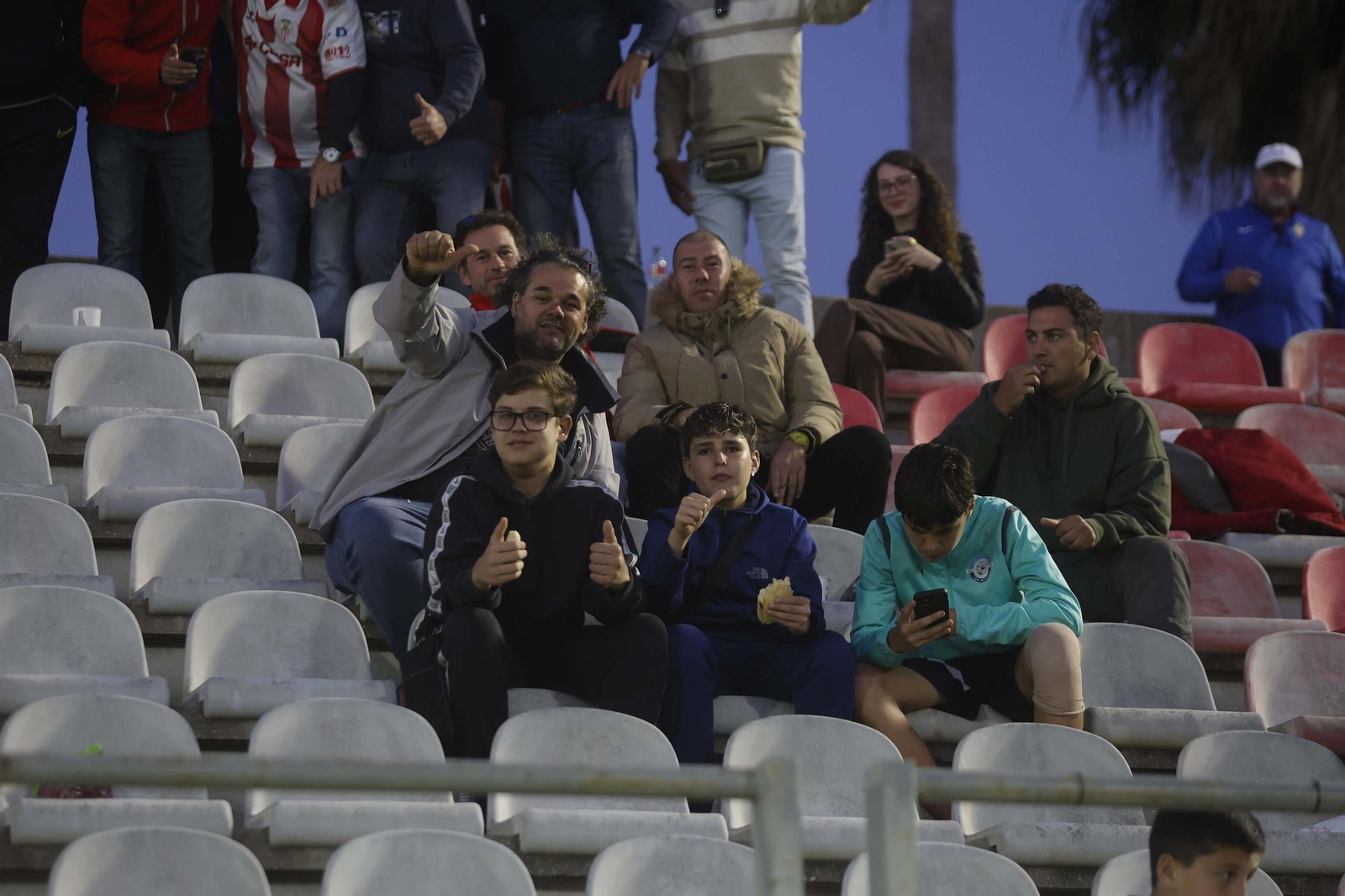 Búscate en el Algeciras - Betis Deportivo en el Nuevo Mirador