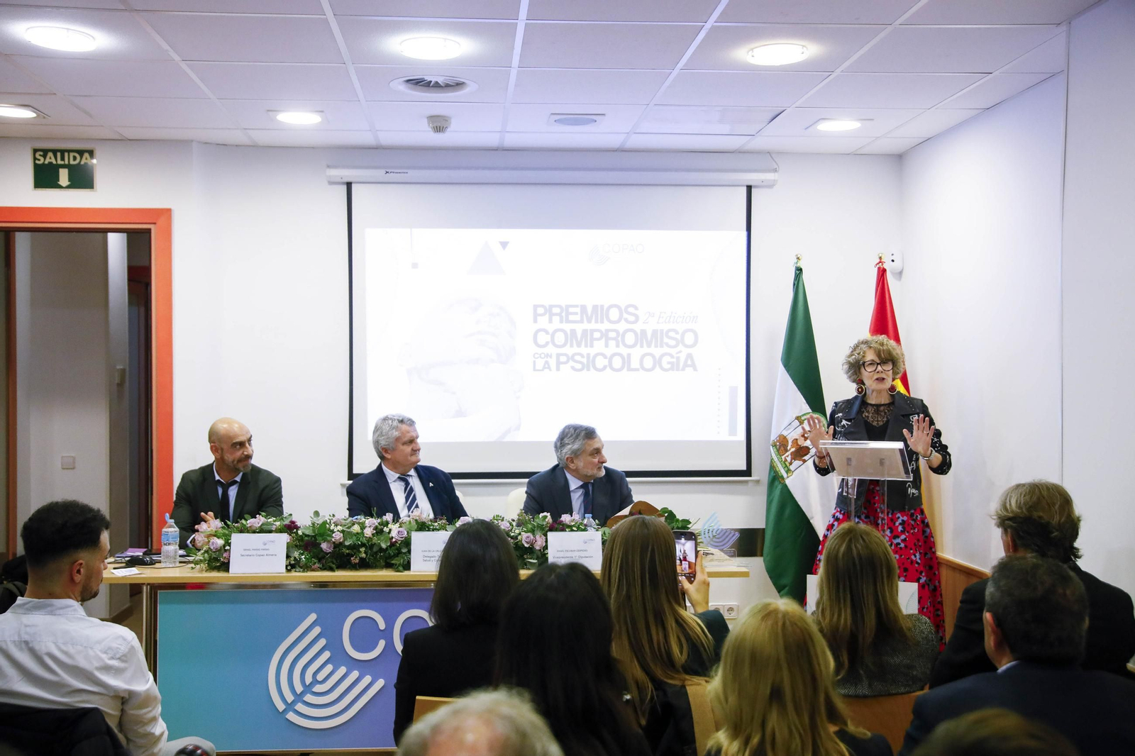 Las imágenes de la entrega de los Premios Compromiso con la Psicología en la sede del COPAO en Almería