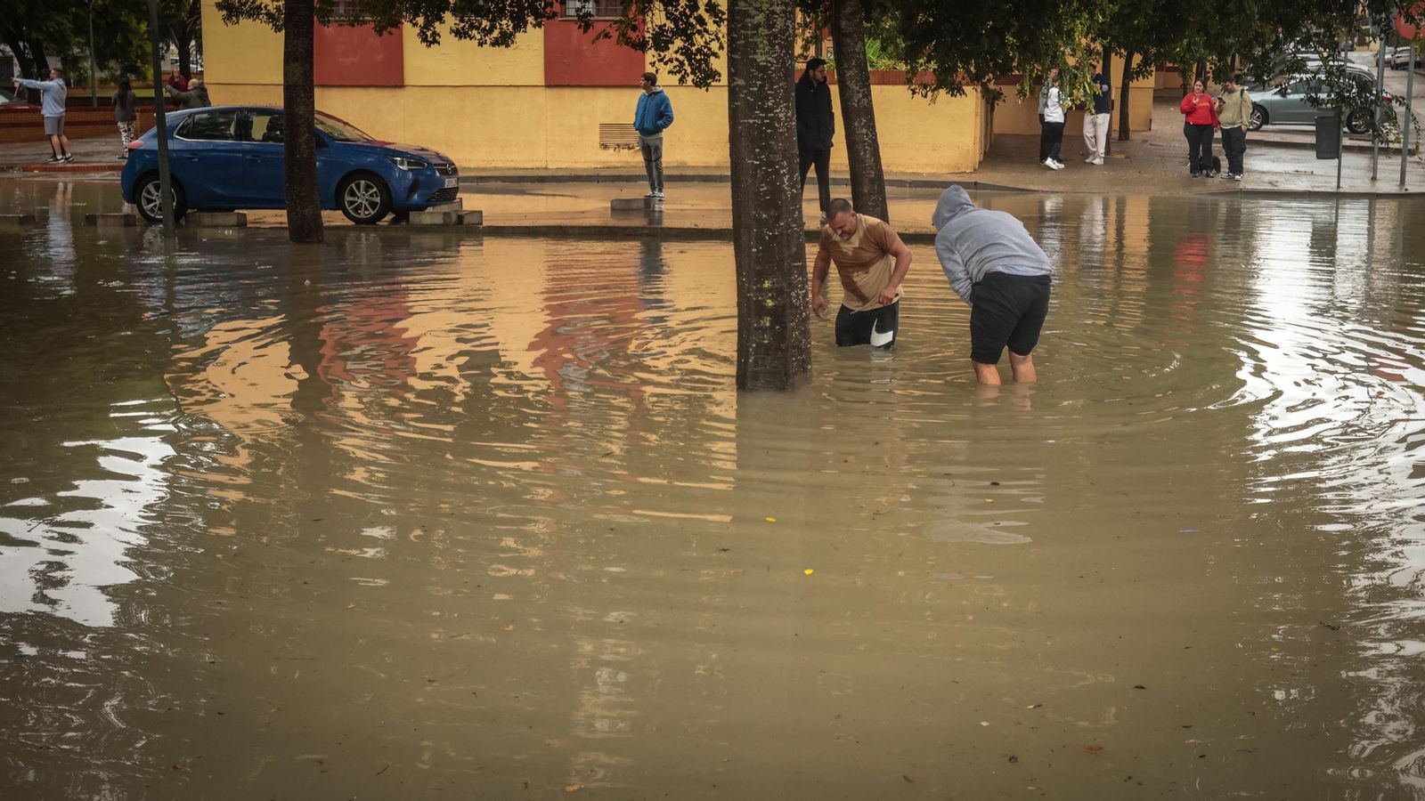 Imágenes del paso de la Dana, inundaciones, destrozos y caos por todo Jerez