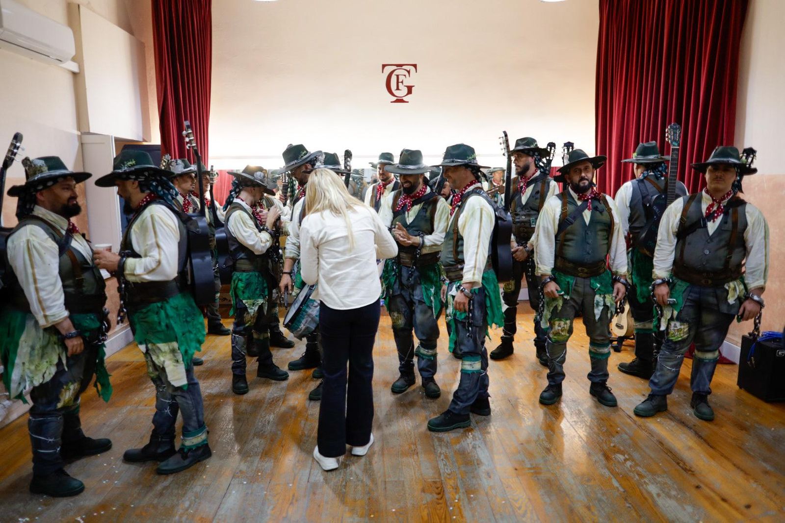 Búscate entre las mejores imágenes de la décima sesión de preliminares del COAC 2026