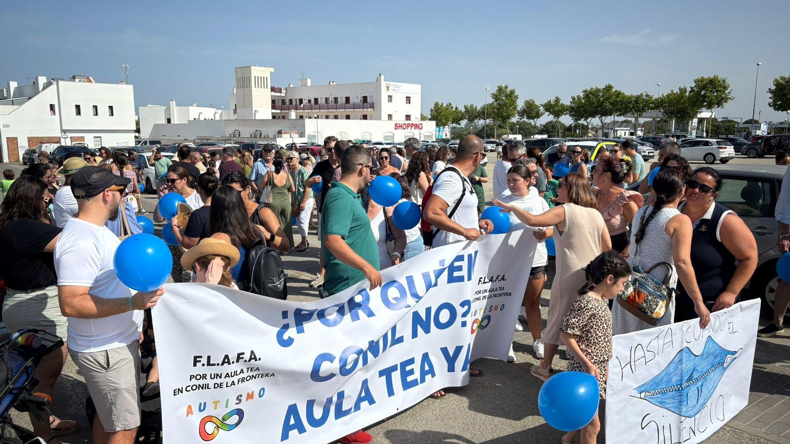Manifestación celebrada en Conil el pasado domingo Manifestación celebrada en Conil el pasado domingo