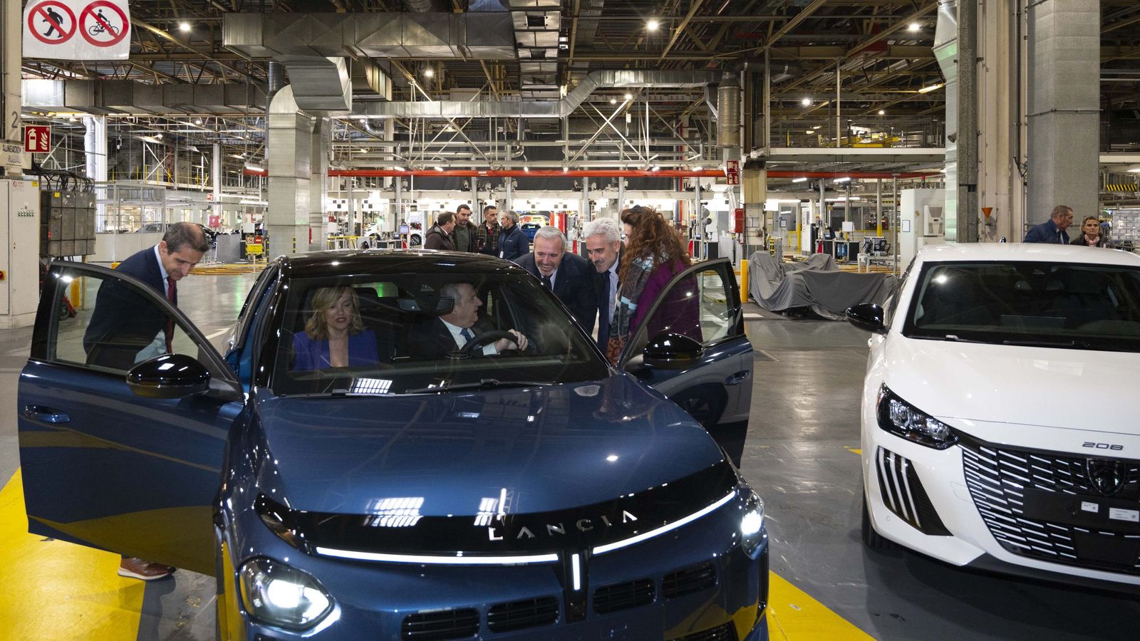 Figueruelas actualmente produce los Lancia Ypsilon, Opel Corsa y Peugeot 208 tanto en sus versiones de combustión e híbridas, como eléctricas.  ￼