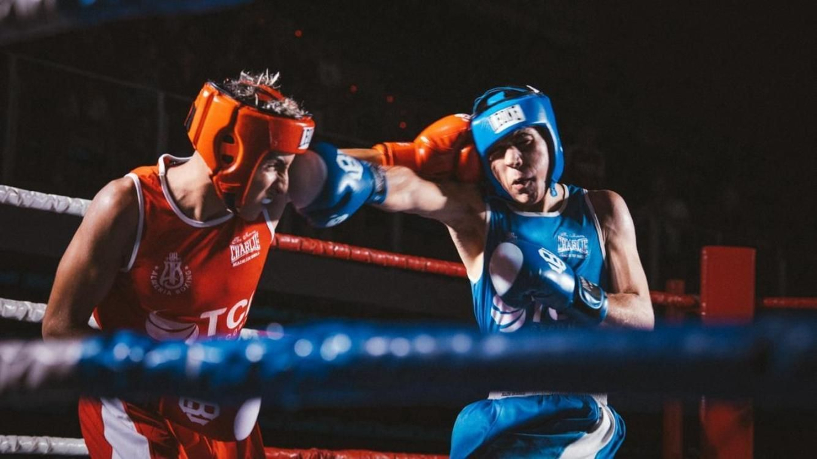 Uno de los combates de la edición del pasado año.