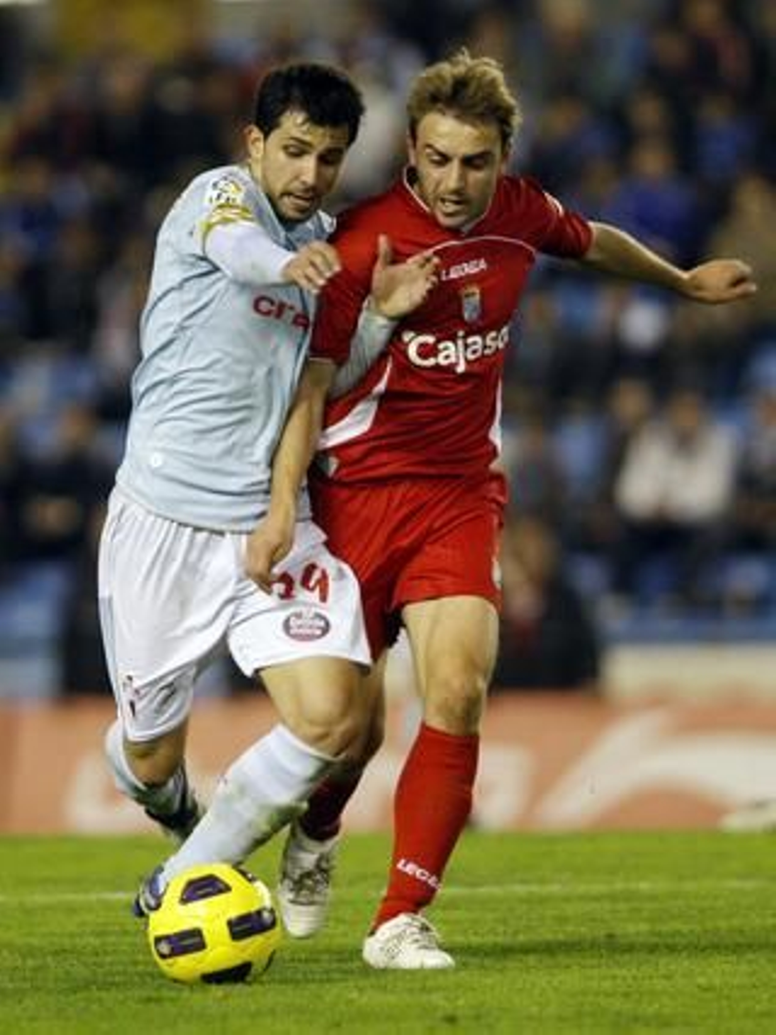 El equipo azulino, que jugó hasta el final con el marcador en contra, consiguió salvar un punto en el último minuto con un gol de Mario Bermejo

Foto: LOF