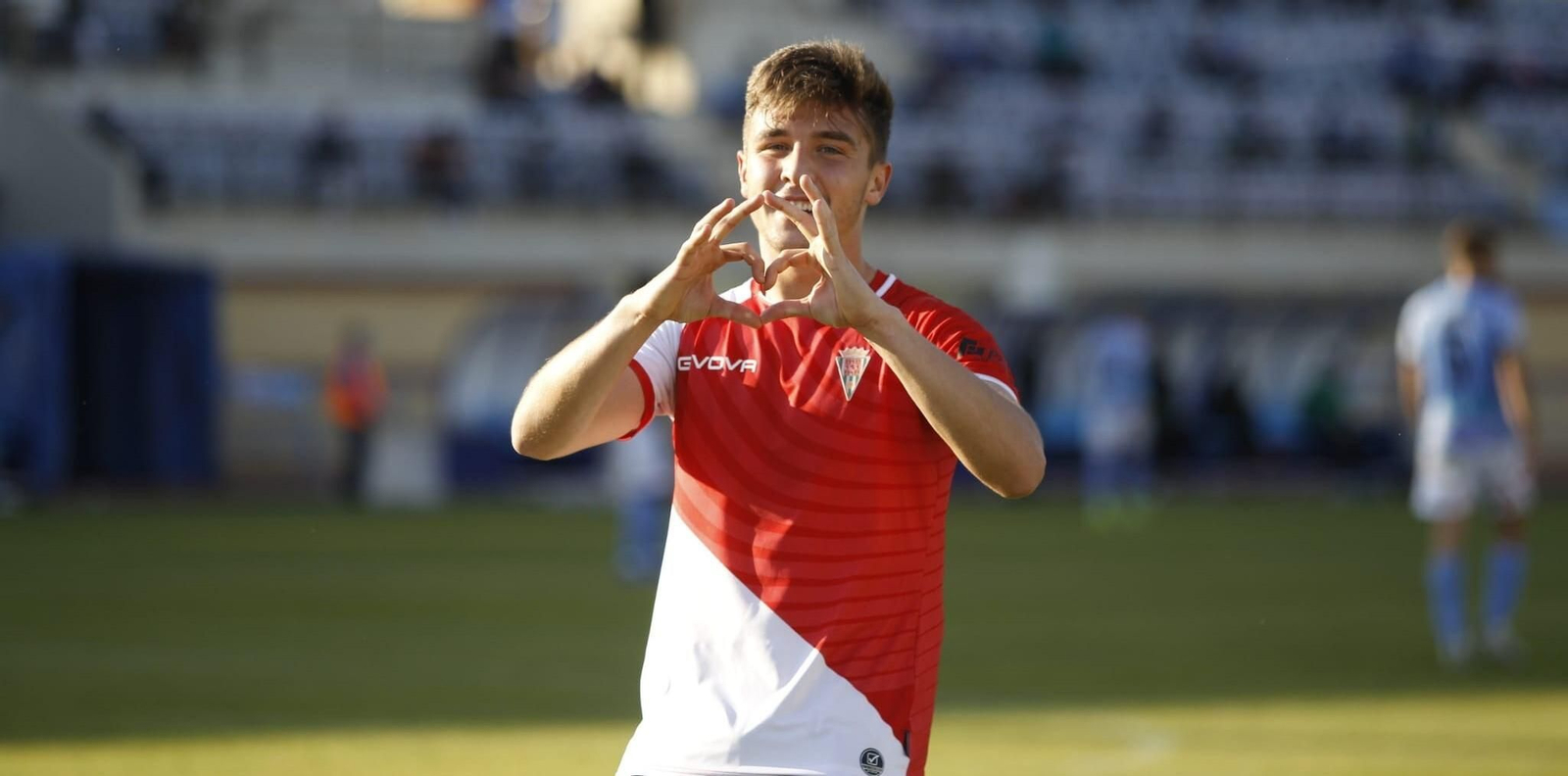 Alberto del Moral celebra su gol ante El Ejido, que a la postre dio la victoria al Córdoba CF.