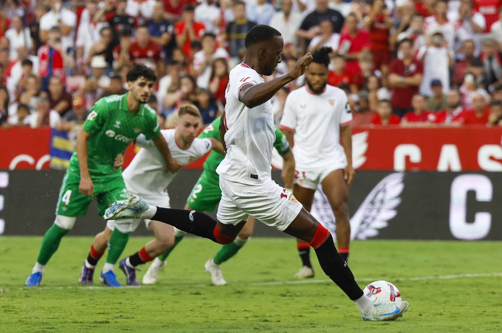 El derbi Sevilla-Betis, en imágenes