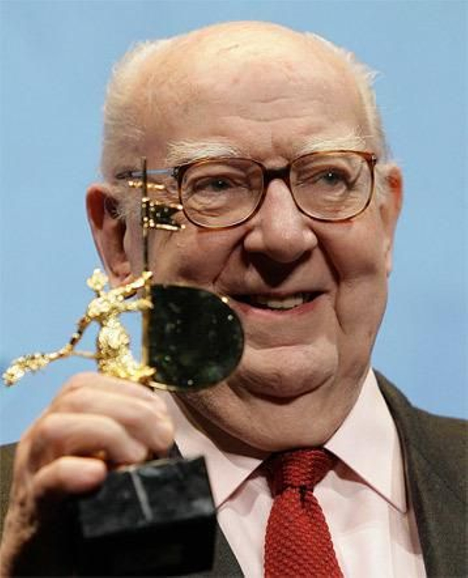 Muere el cineasta José Luis Borau