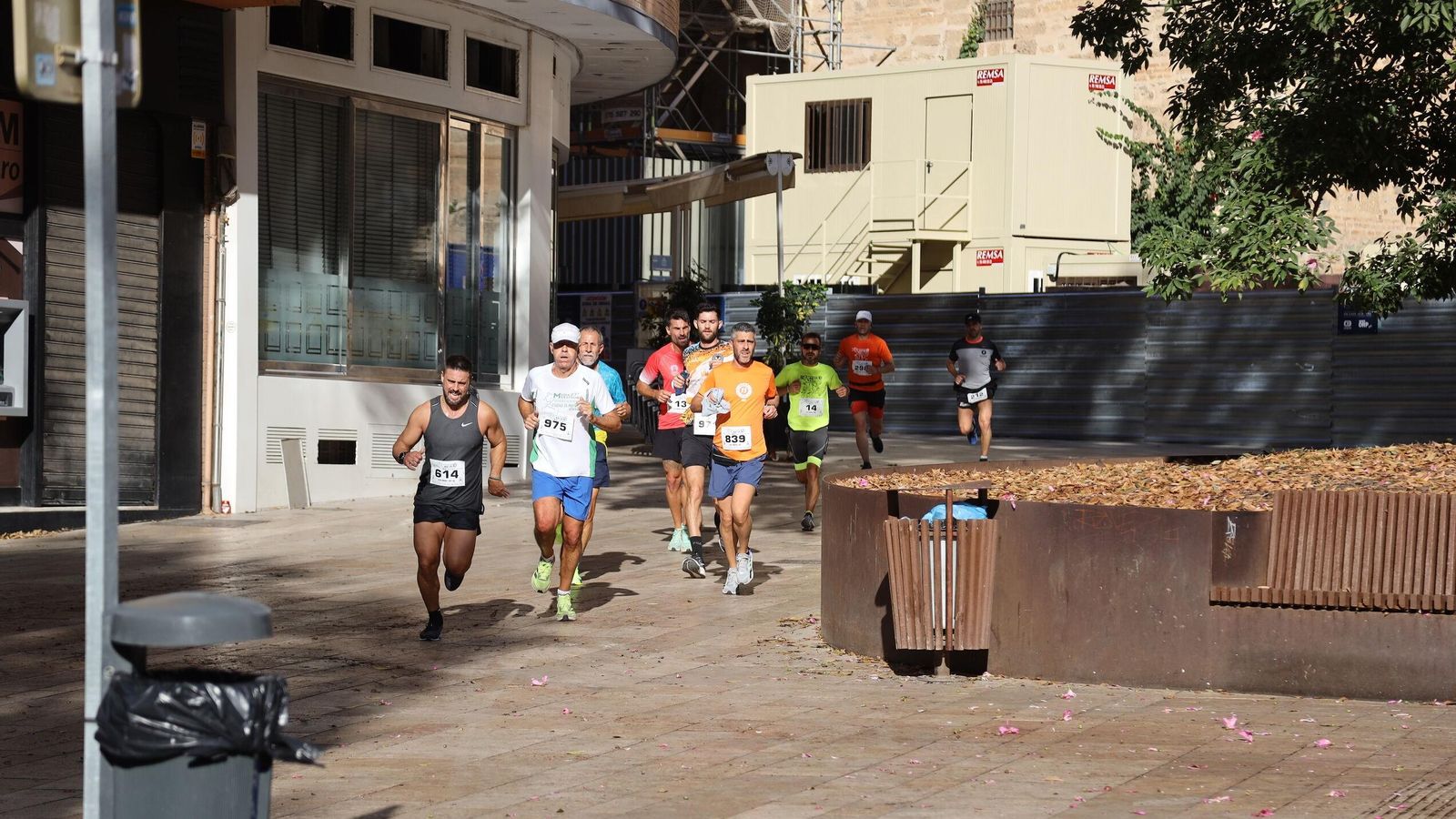 Búscate en las fotos de la Carrera de la Prensa en Málaga