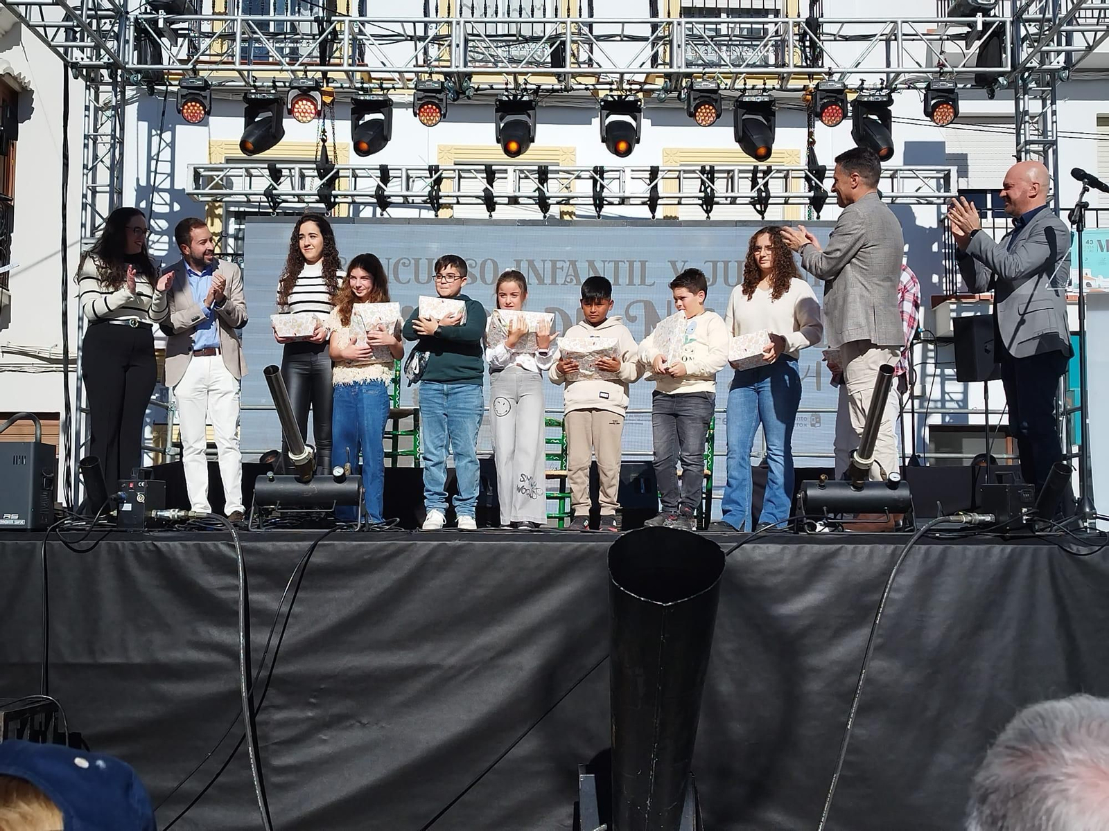 Más de 50.000 personas disfrutan en Torrox de la Fiesta de las Migas en manga corta y en vísperas de Nochebuena