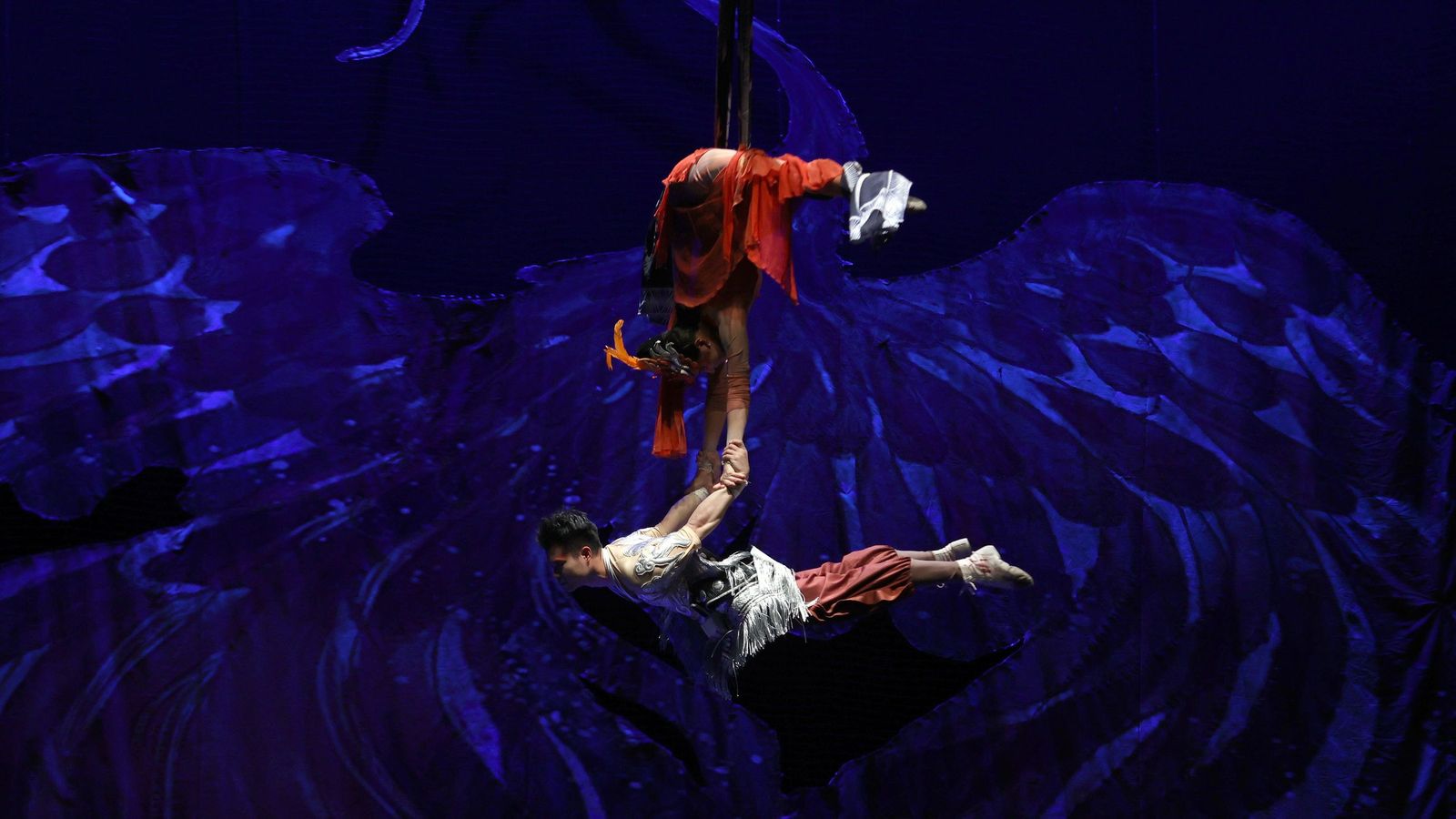 Imágenes del 'Gran Circo Acrobático de China' en el Teatro Villamarta
