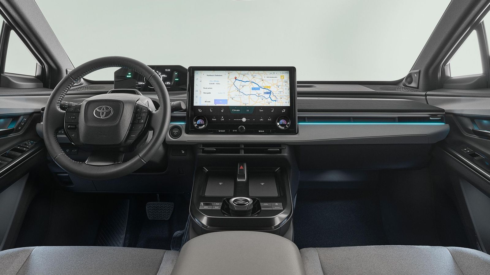 La disposición del salpicadero es similar a la del bZ4X, si bien con la instrumentación detrás del volante, no por encima de éste. La disposición del salpicadero es similar a la del bZ4X, si bien con la instrumentación detrás del volante, no por encima de éste.