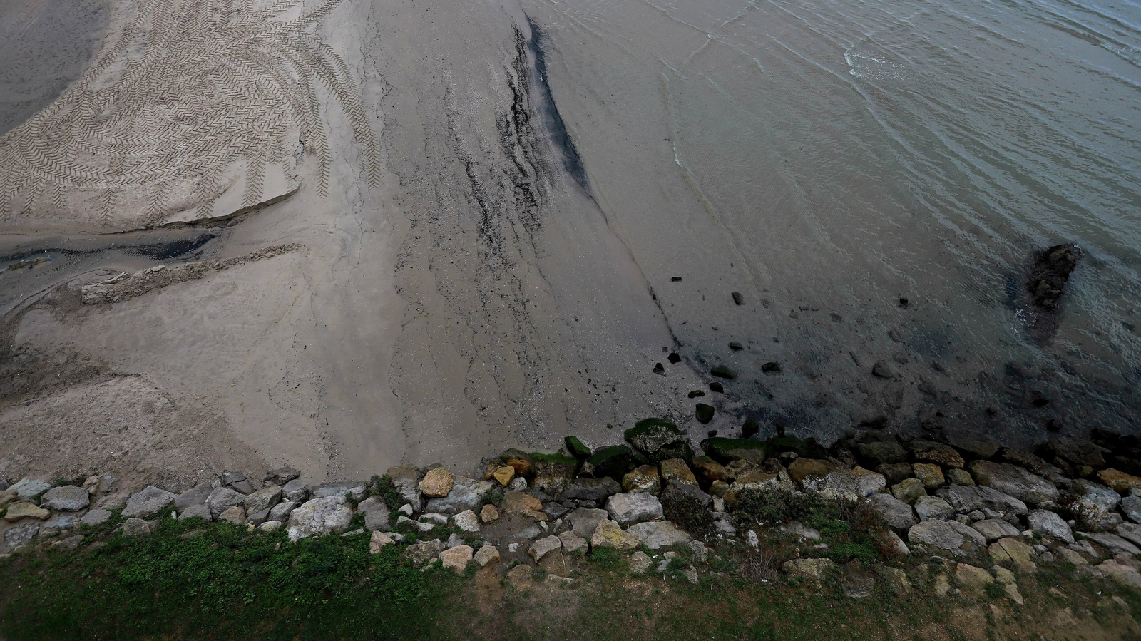 Pérdida de arena en la playa de El Rinconcillo