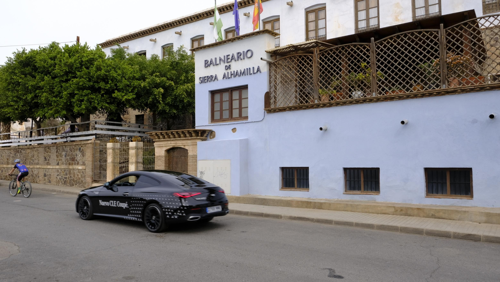 imágenes de la presentación de los nuevos Mercedes-Benz eléctricos, en SAVERES Huércal de Almería