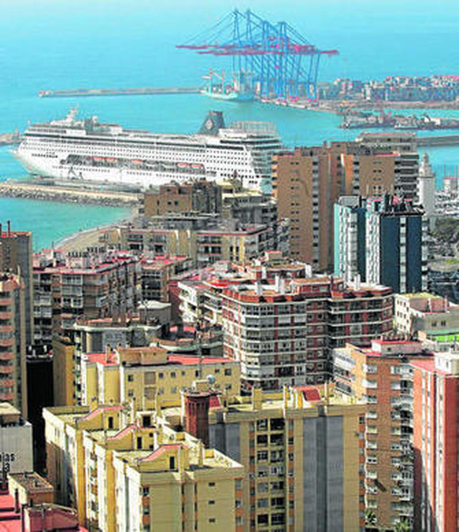 Vista de varios de los edificios de La Malagueta.