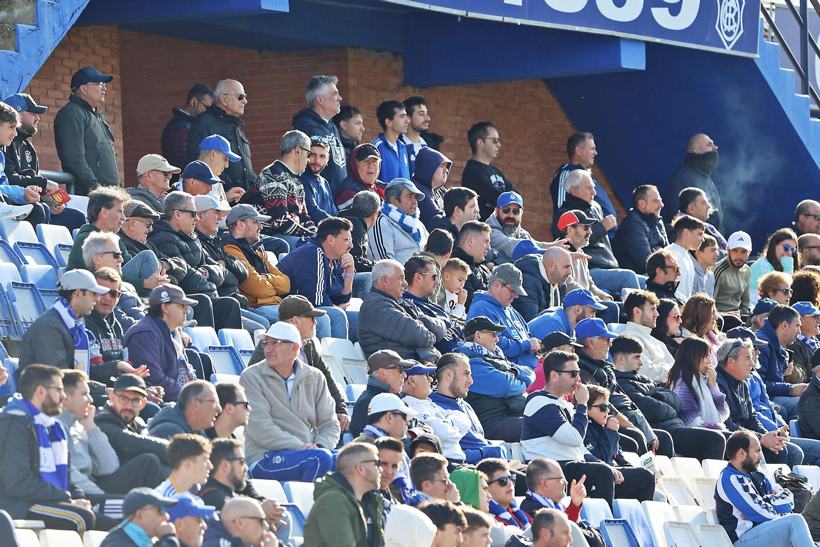 Búscate en las gradas en el Nuevo Colombino en el Recreativo de Huelva - Atlético Antoniano