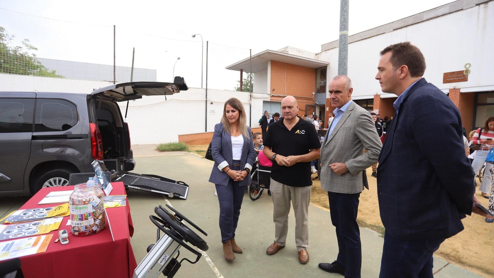 Los participantes en la iniciativa también han podido interactuar directamente con empresas en sus 'stands'.