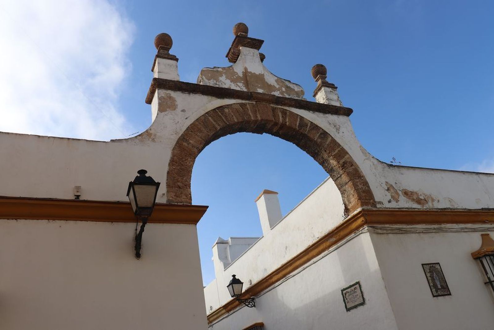 Callejón del Arco de Puerto Real