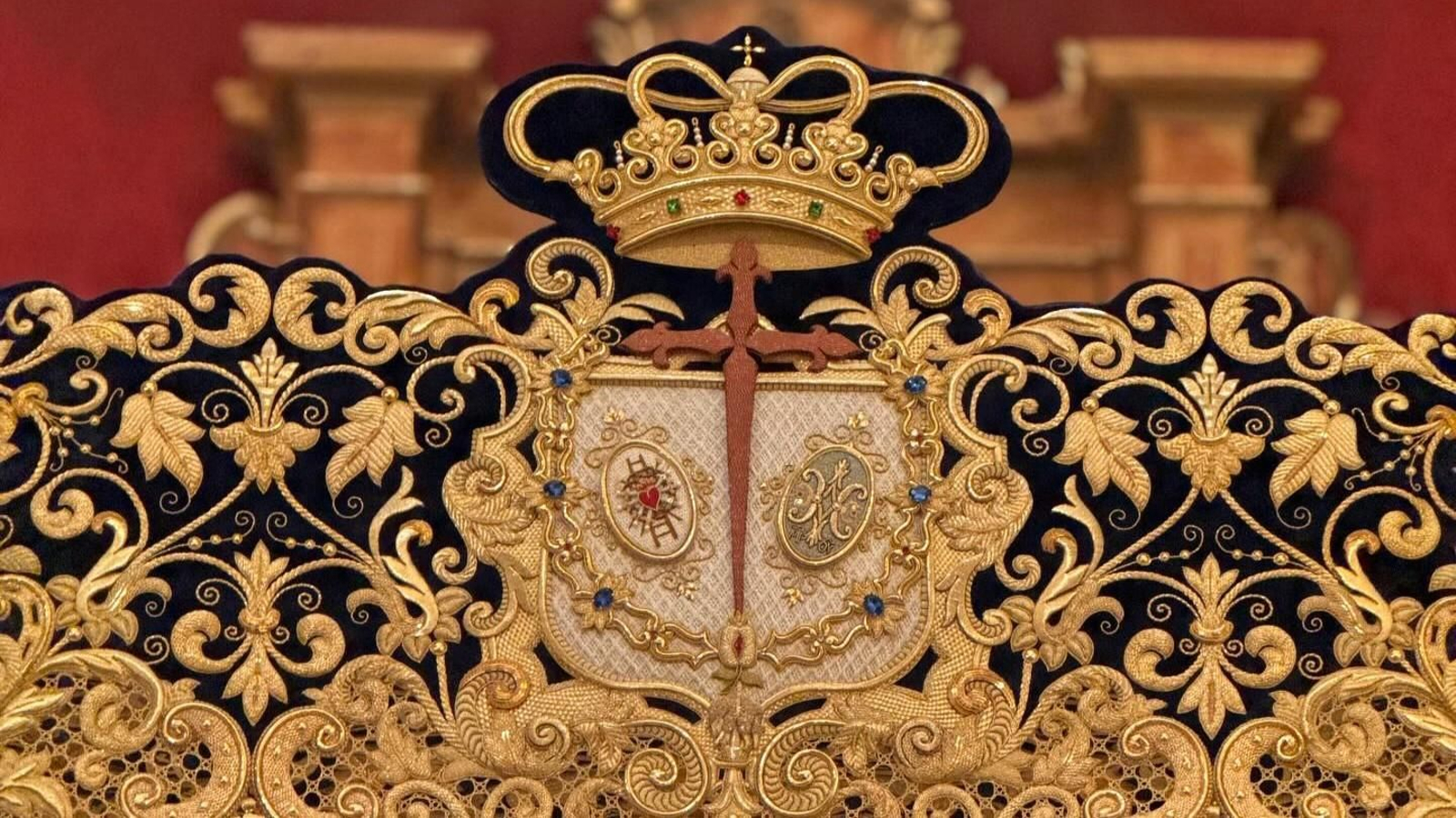 Nuevo paso de palio de la Virgen del Mayor Dolor de Granada, Octubre 2025.jpg