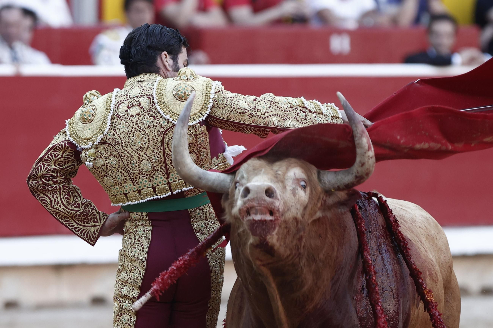 Las imágenes de la Puerta Grande en Pamplona