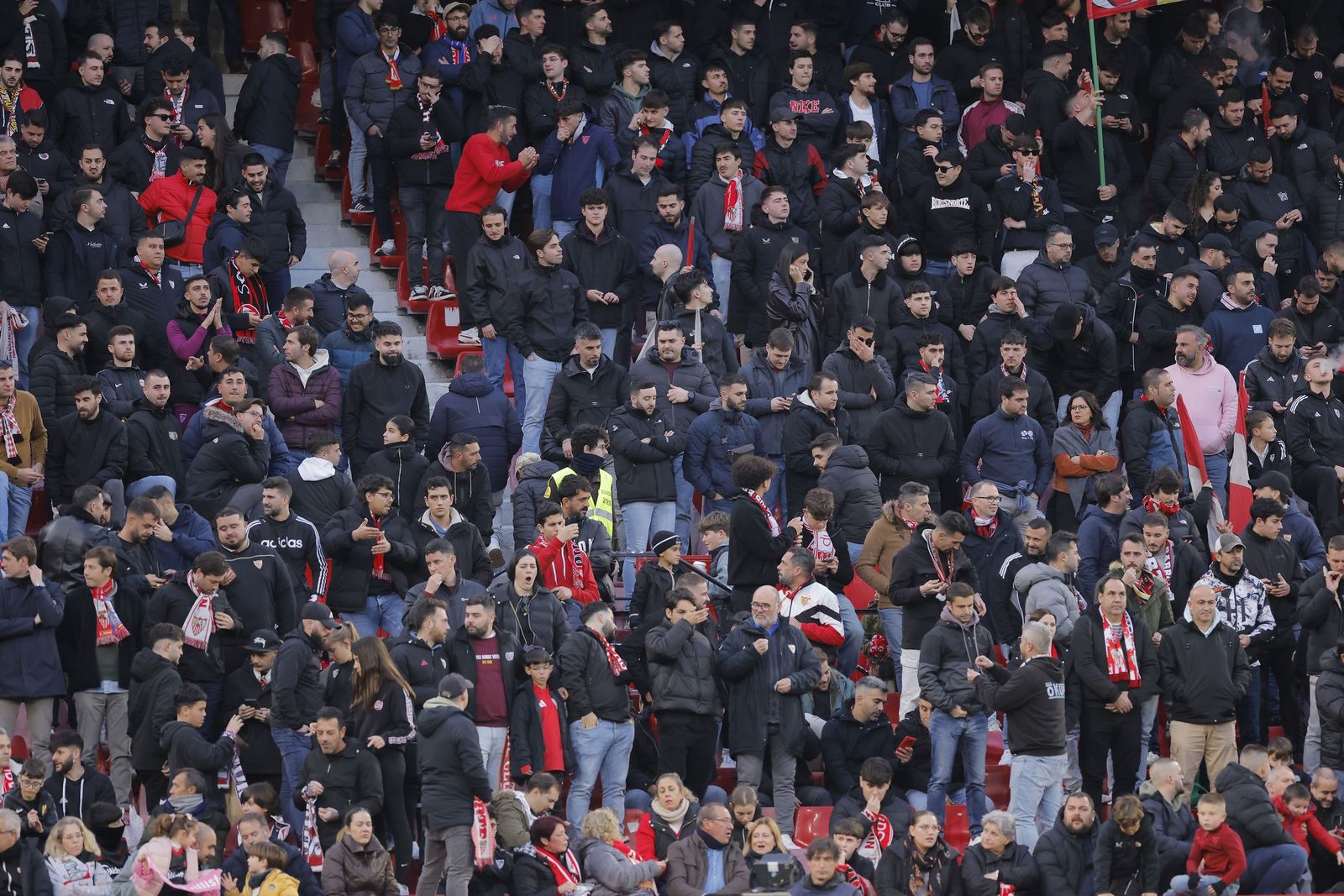 Búscate en las fots del Sevilla fC - Bibao