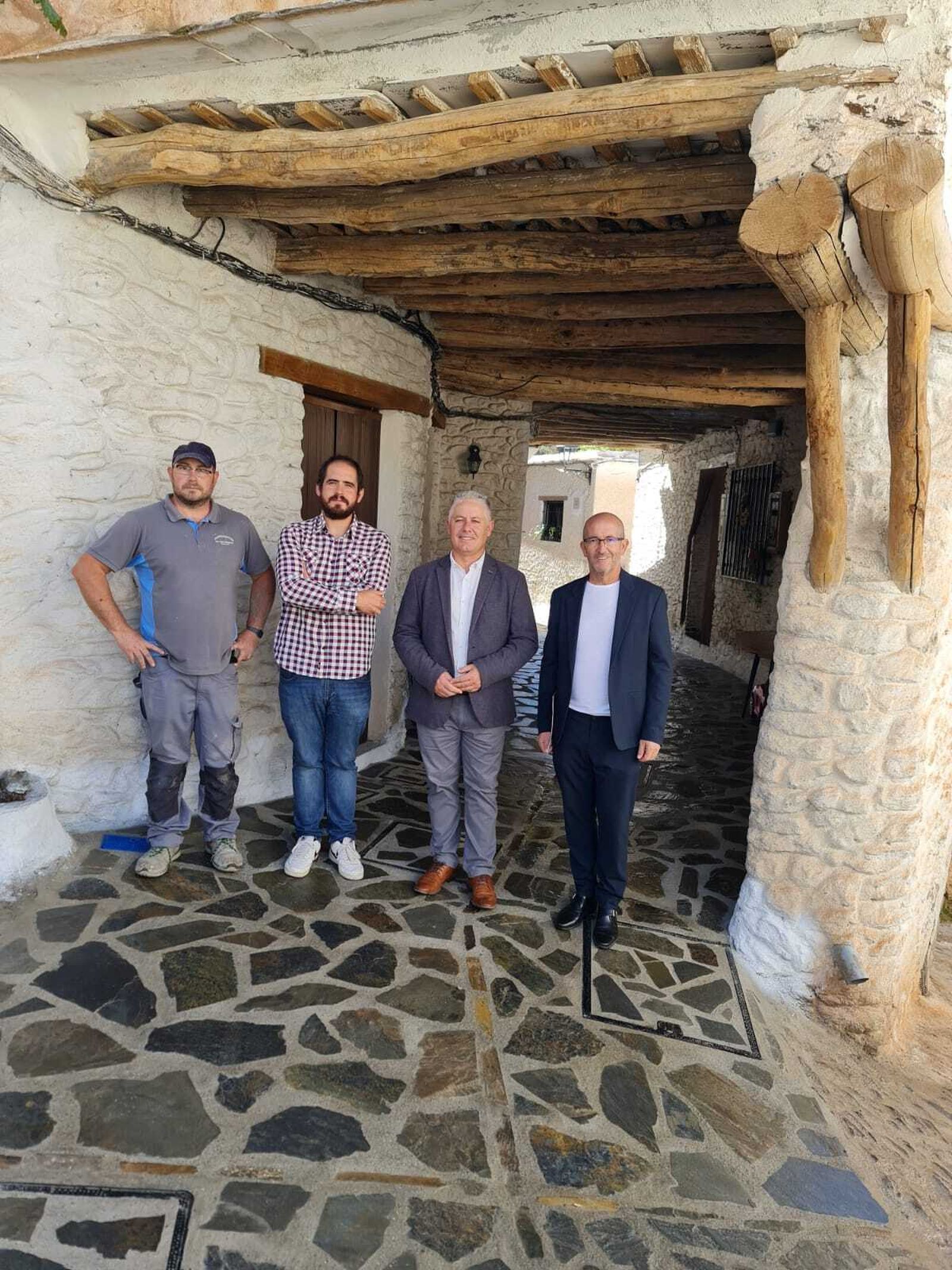 La Diputación de Granada destina más de 160.000 euros a la mejora de Pampaneira y Capileira