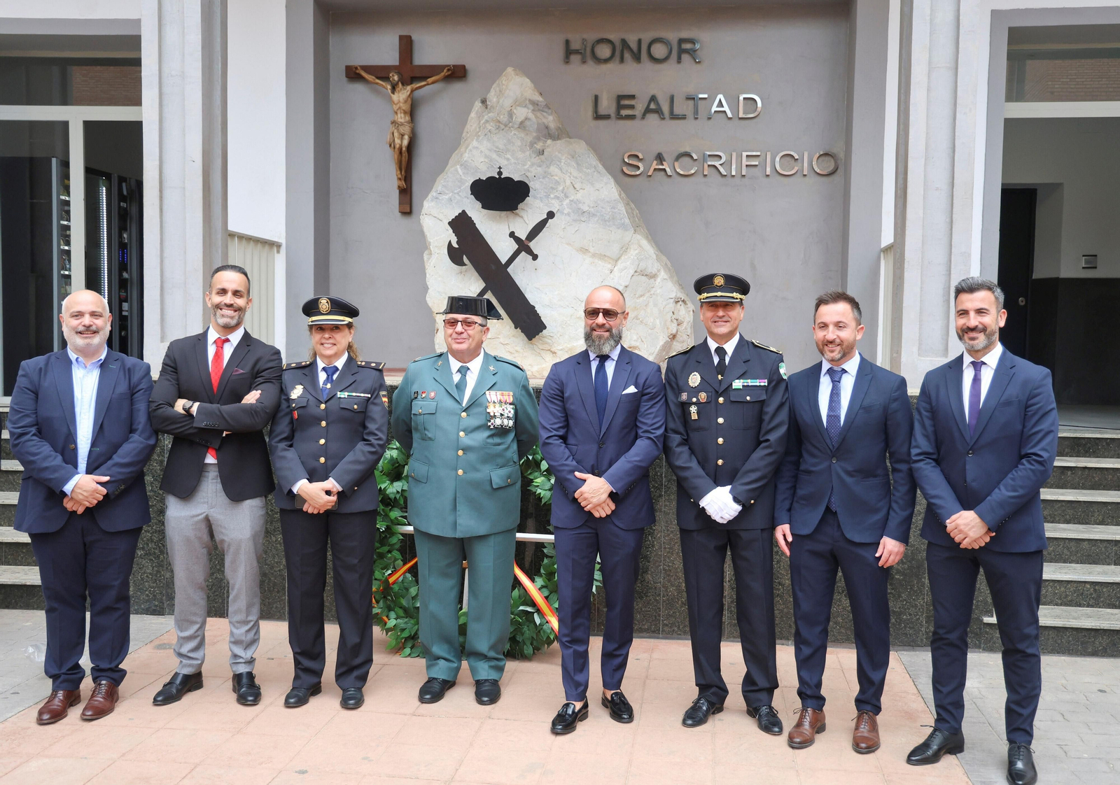 La Guardia Civil de Málaga homenajea a los agentes retirados en su 179 aniversario