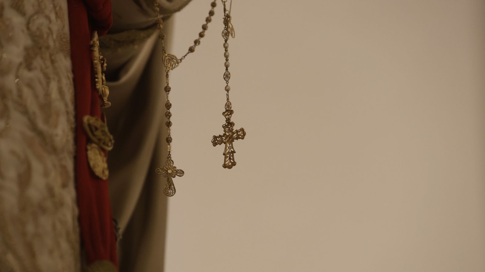 Preparativos en las iglesias de Algeciras para la Magna Mariana, en imágenes