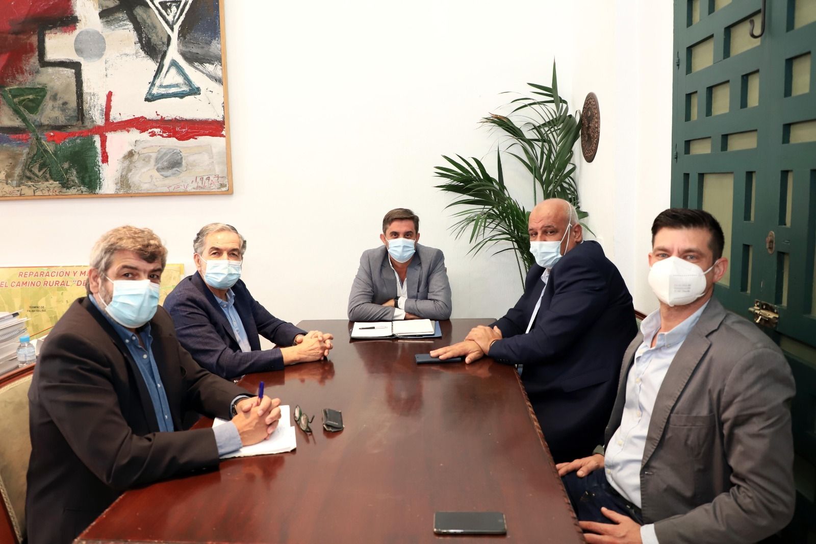 Ramón Hernández, con la delegación de Palestina.