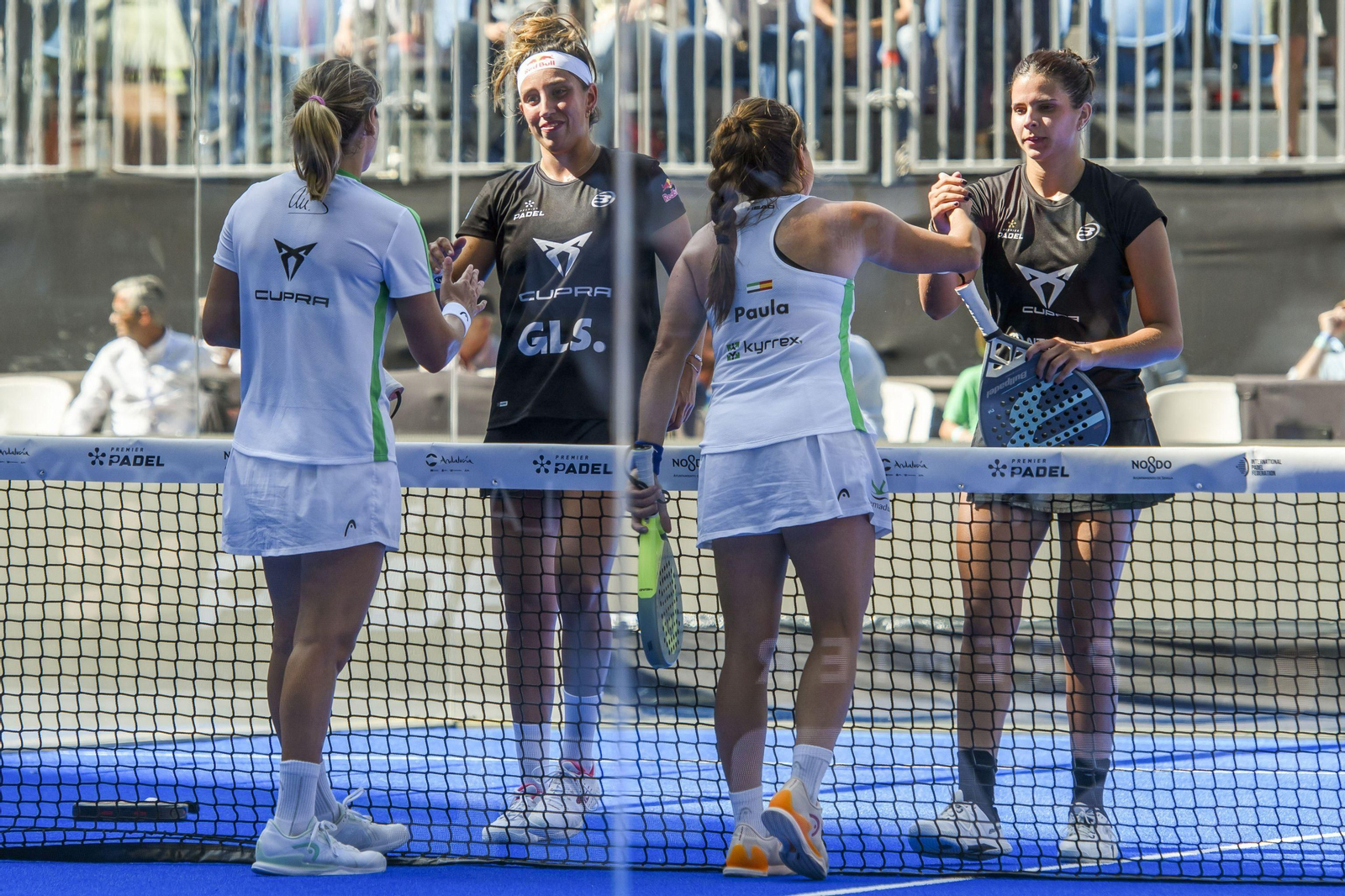 Las mejores fotos de las finales del pádel en el Estadio de la Cartuja