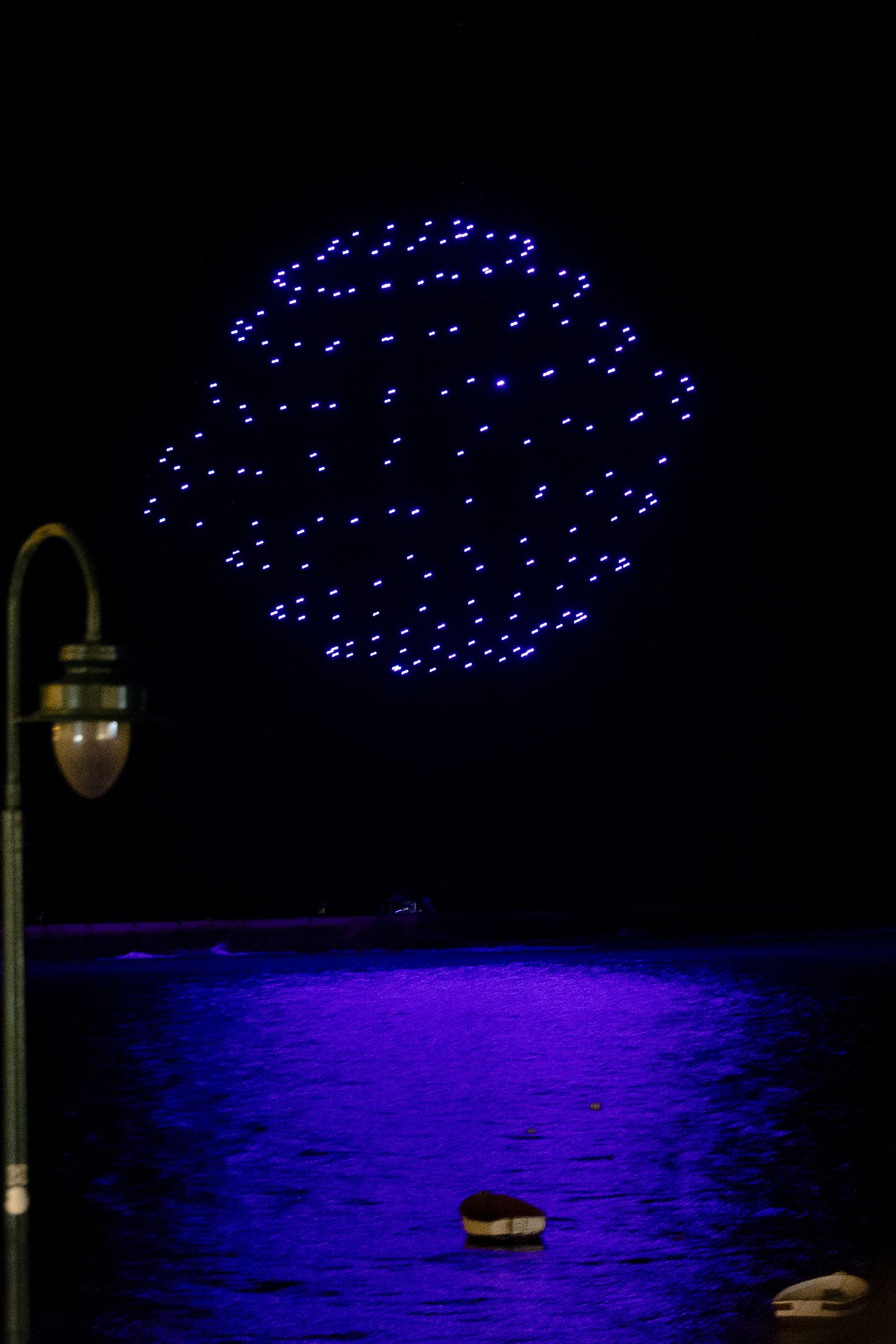 Las imágenes de la quema de la Bruja Piti y espectáculo de luz y sonido