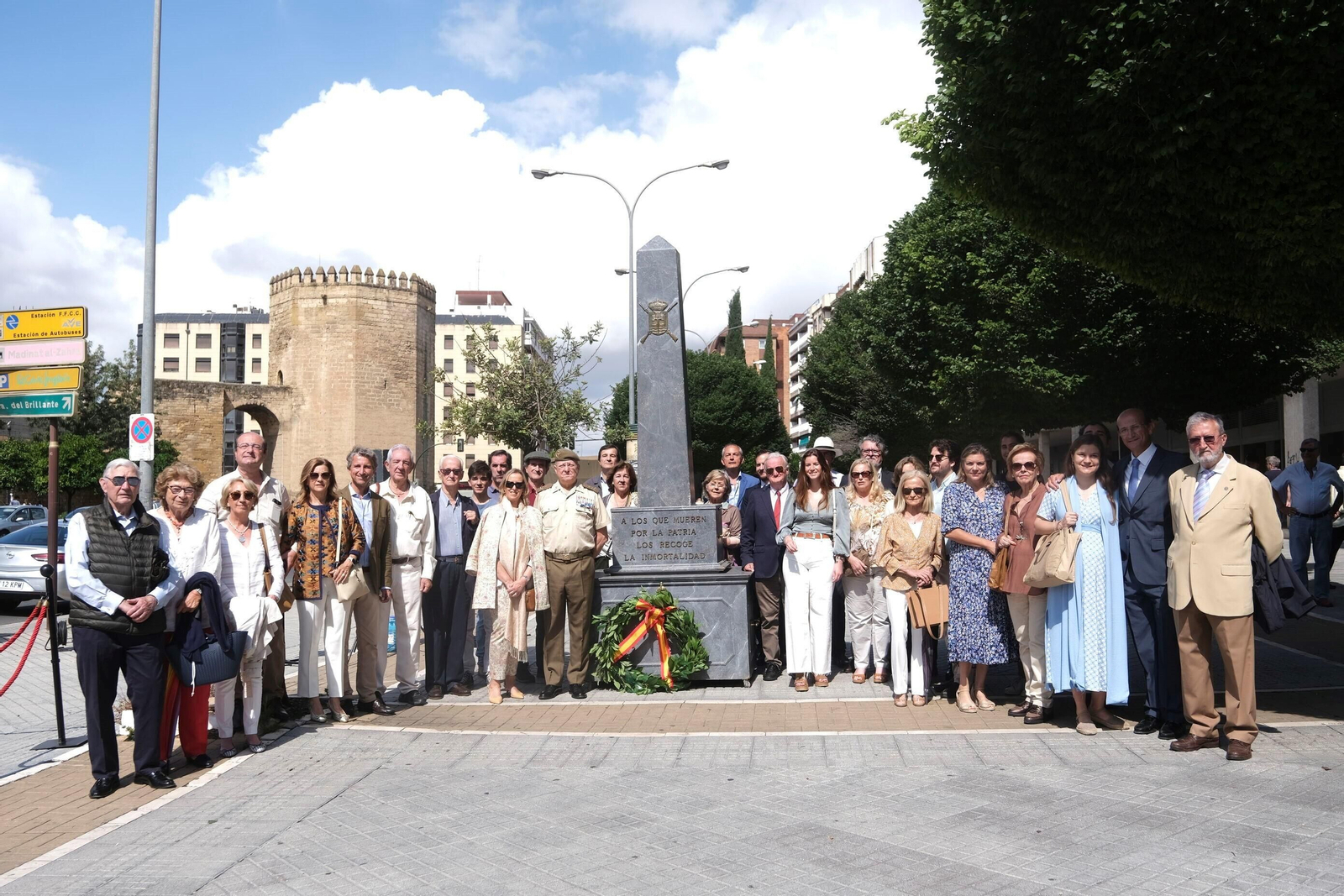 El homenaje de la Brigada de Córdoba al teniente Rafael Carbonell, en imágenes