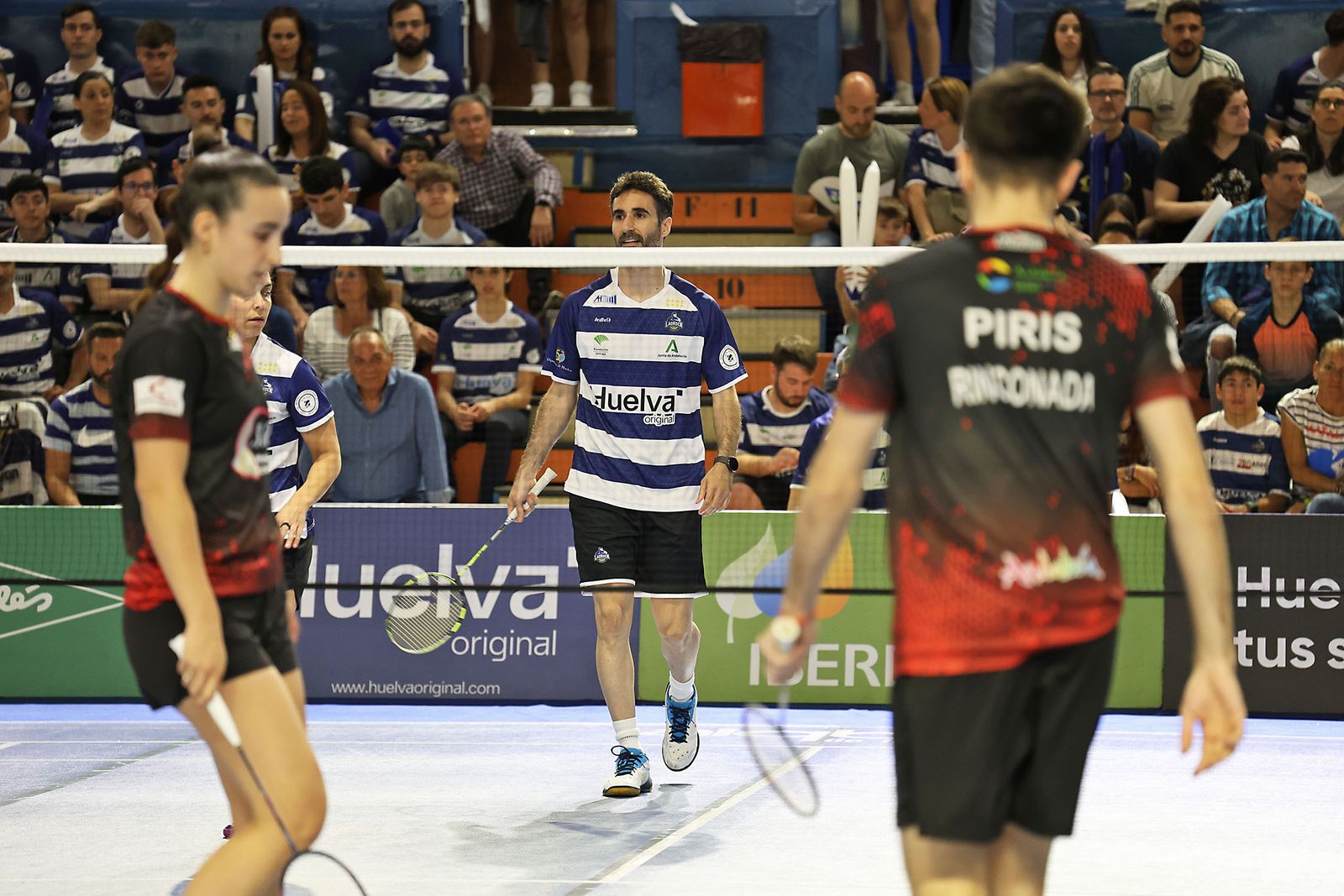 Imágenes de la final de liga de bádminton entre el IES La Orden y La RInconada