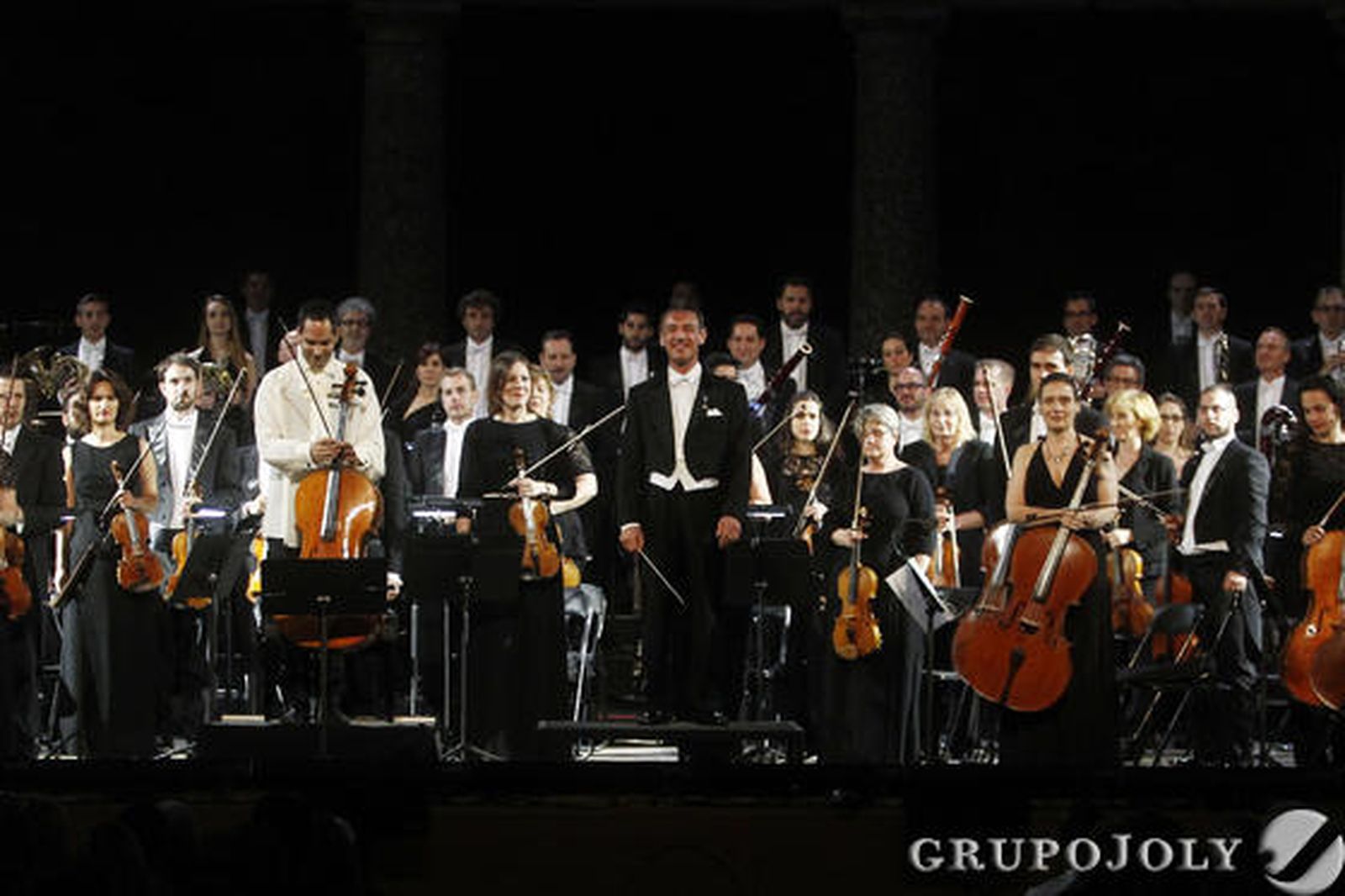 El público solicitó el bis.

Foto: Pepe Villoslada