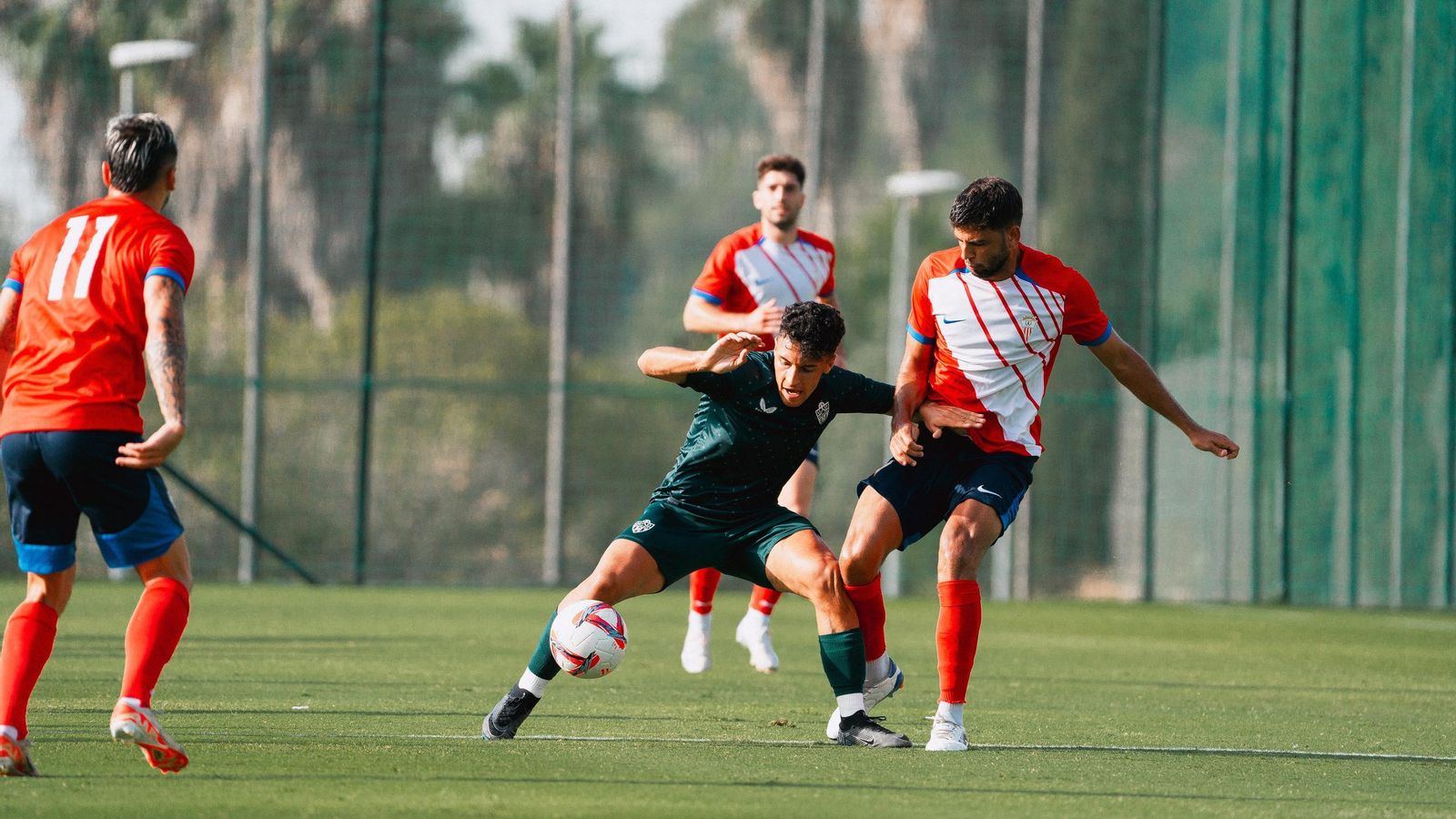 Valen partió como titular en el último amistoso disputado en Marbella.