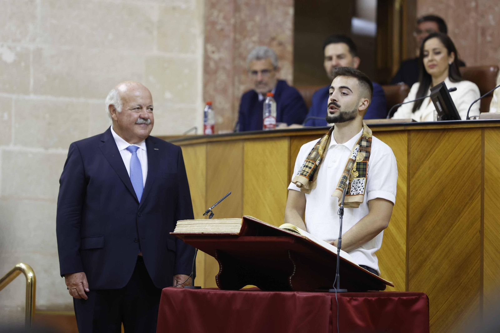 La constitución del Parlamento andaluz, todas las imágenes
