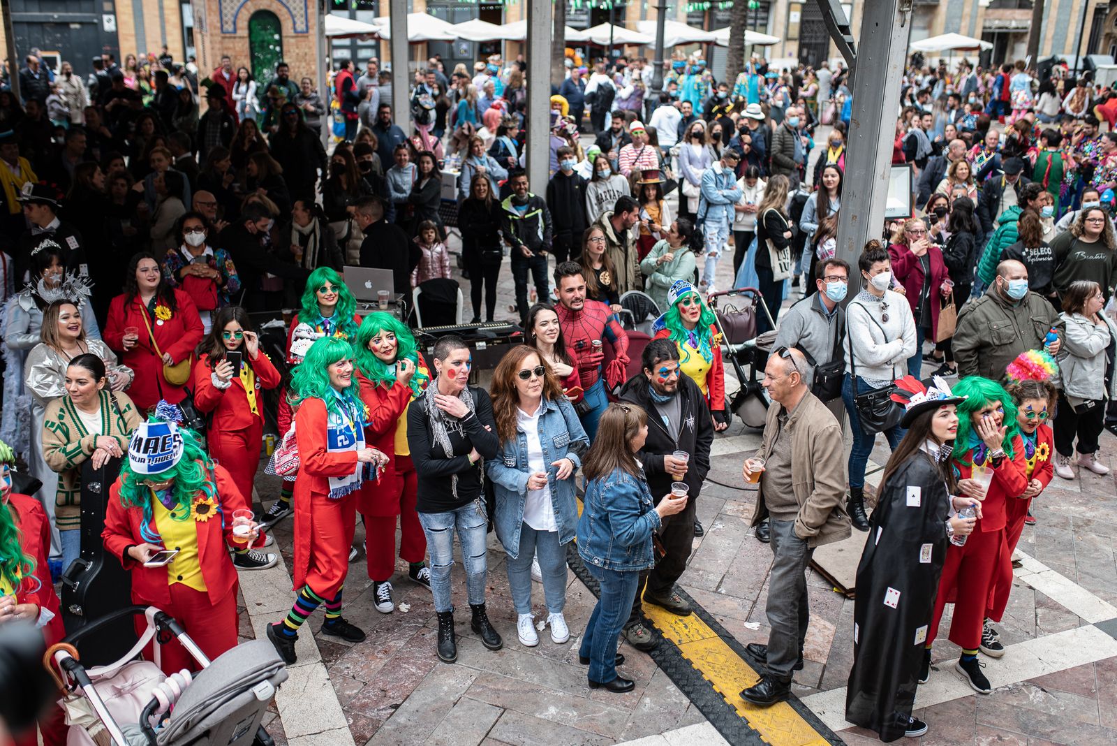 Imágenes de las actuaciones de carnaval en la Plaza de las Monjas