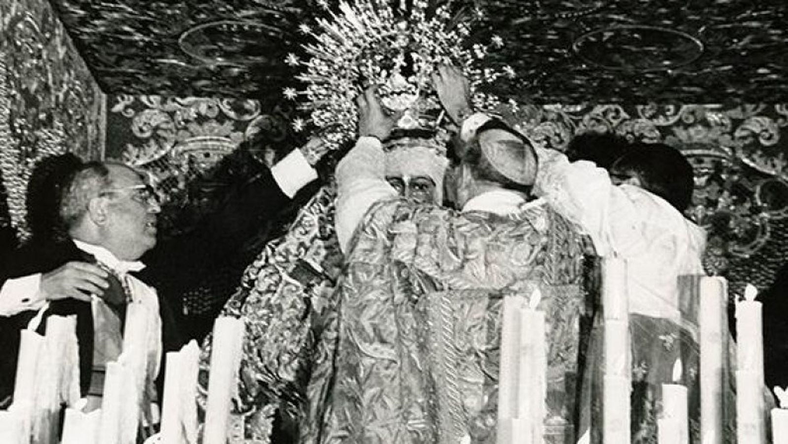 Coronación de la Macarena, el 31 de mayo de 1964