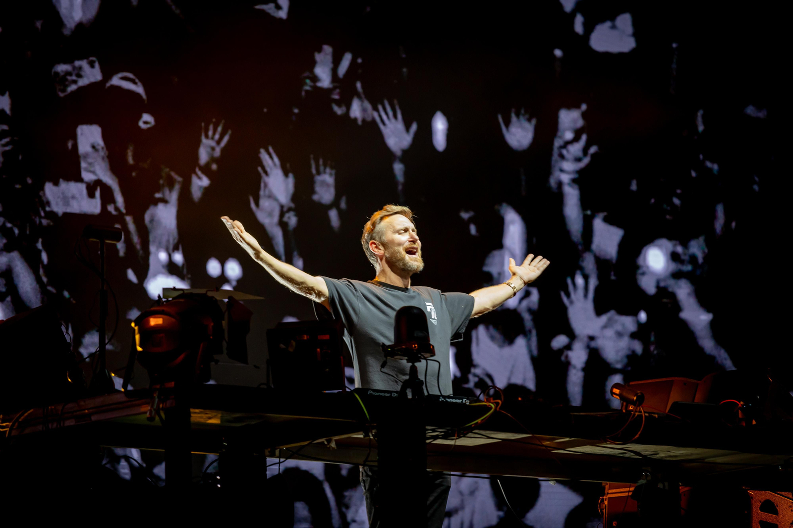 Búscate en las imágenes del concierto de David Guetta en el Puerto de Santa Maria.