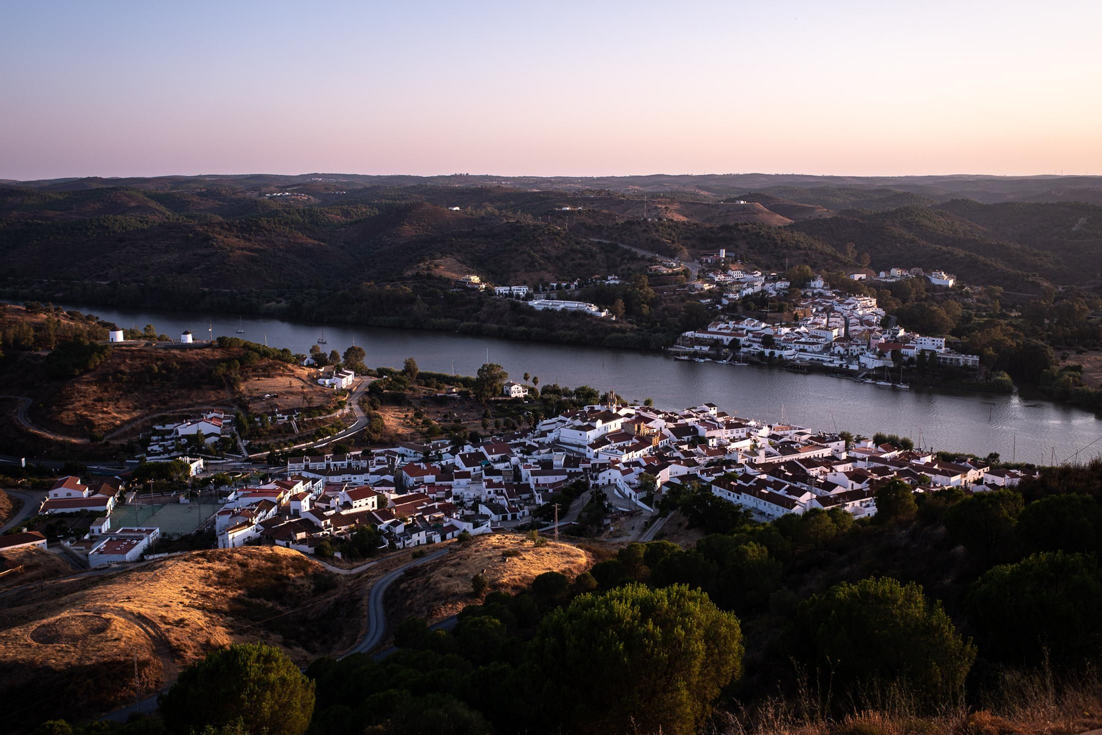 Una puesta de sol desde Sanlúcar de Guadiana