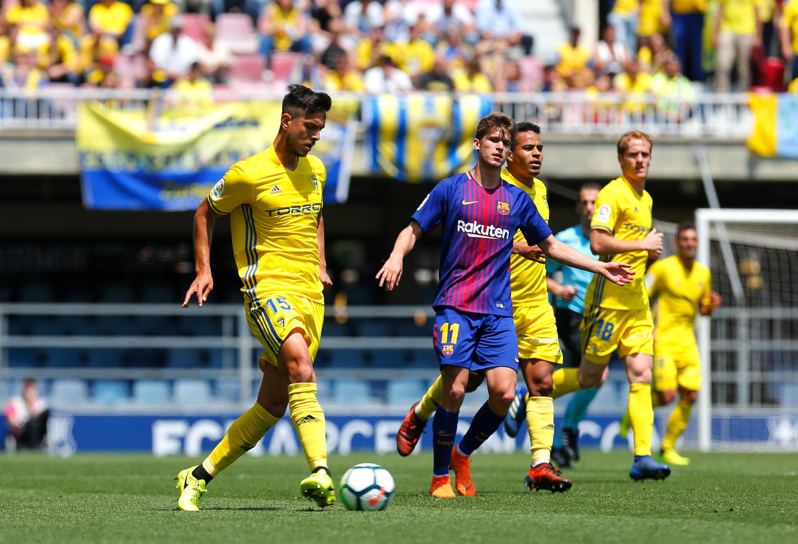 Las imágenes del Barcelona B-Cádiz