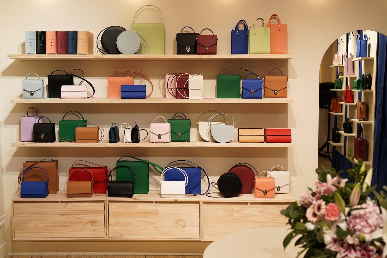 Algunos de los bolsos de Labienhecha en Madrid. Algunos de los bolsos de Labienhecha en Madrid.