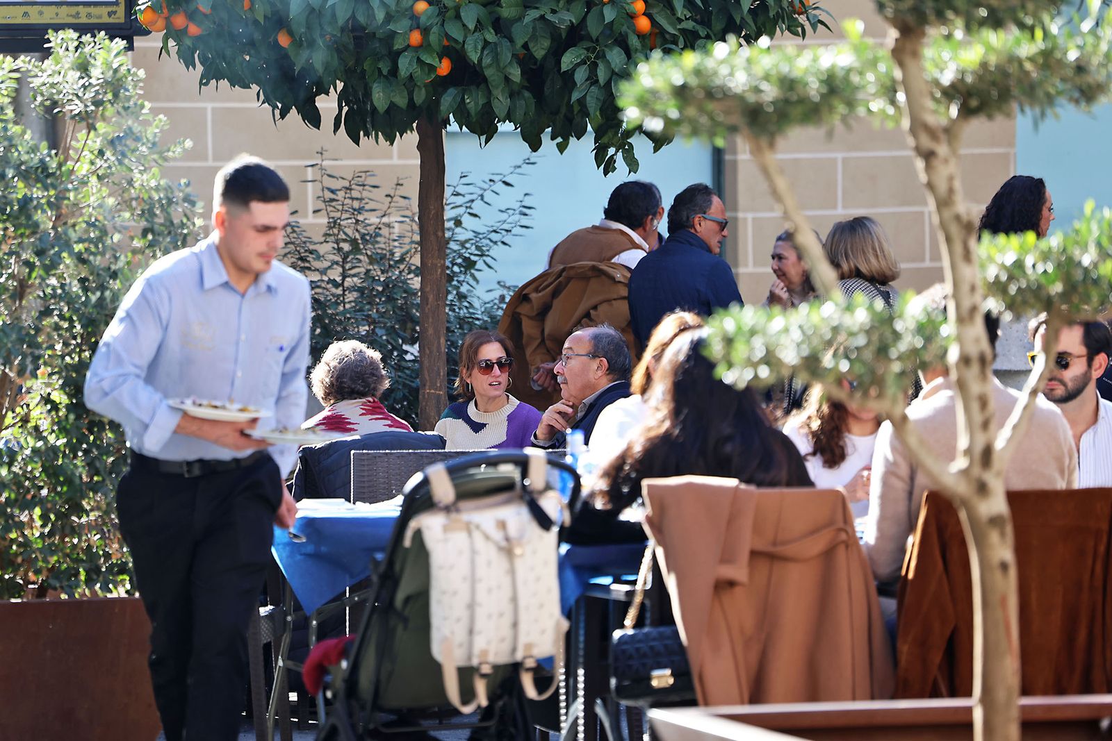 Imágenes de la fiesta del 24 de diciembre en las calle de Huelva