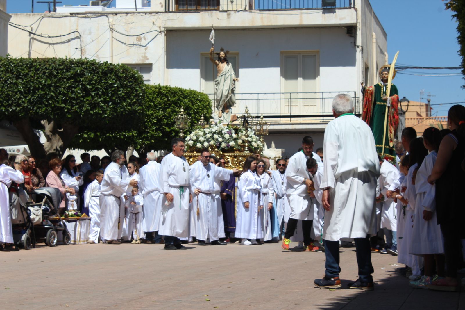 Las imágenes del Domingo de Resurrección en Turre